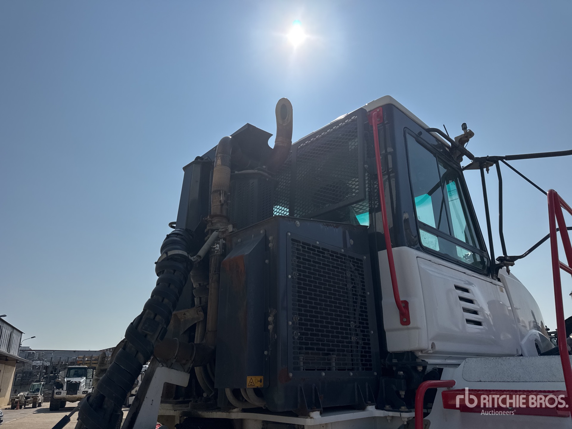 2015 Bell B40
