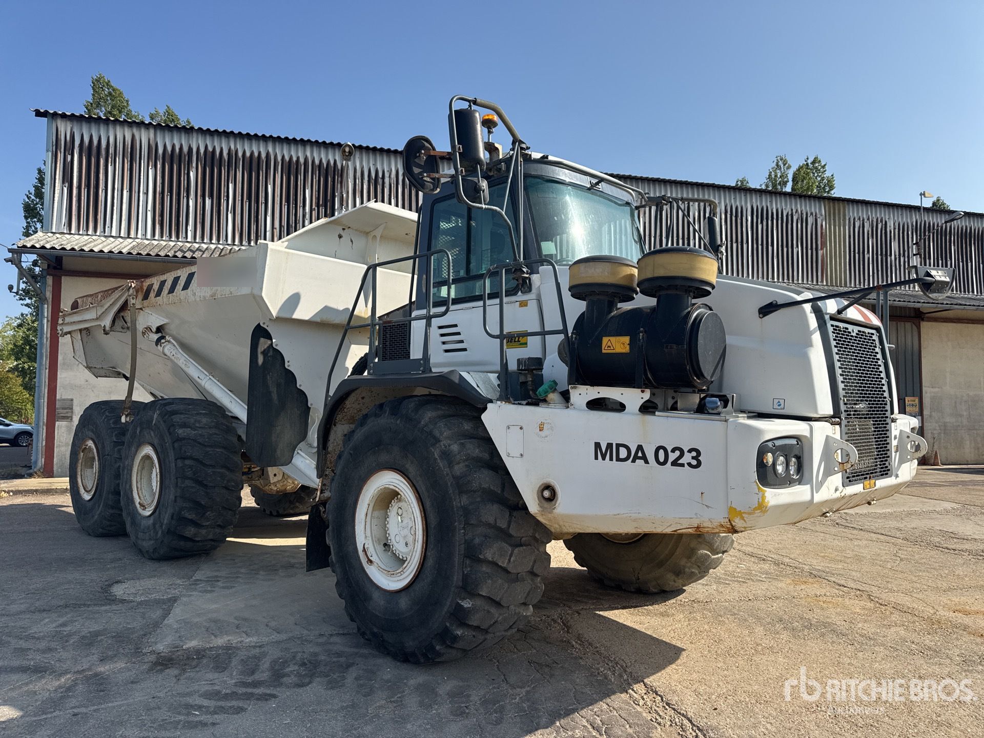 2015 Bell B40