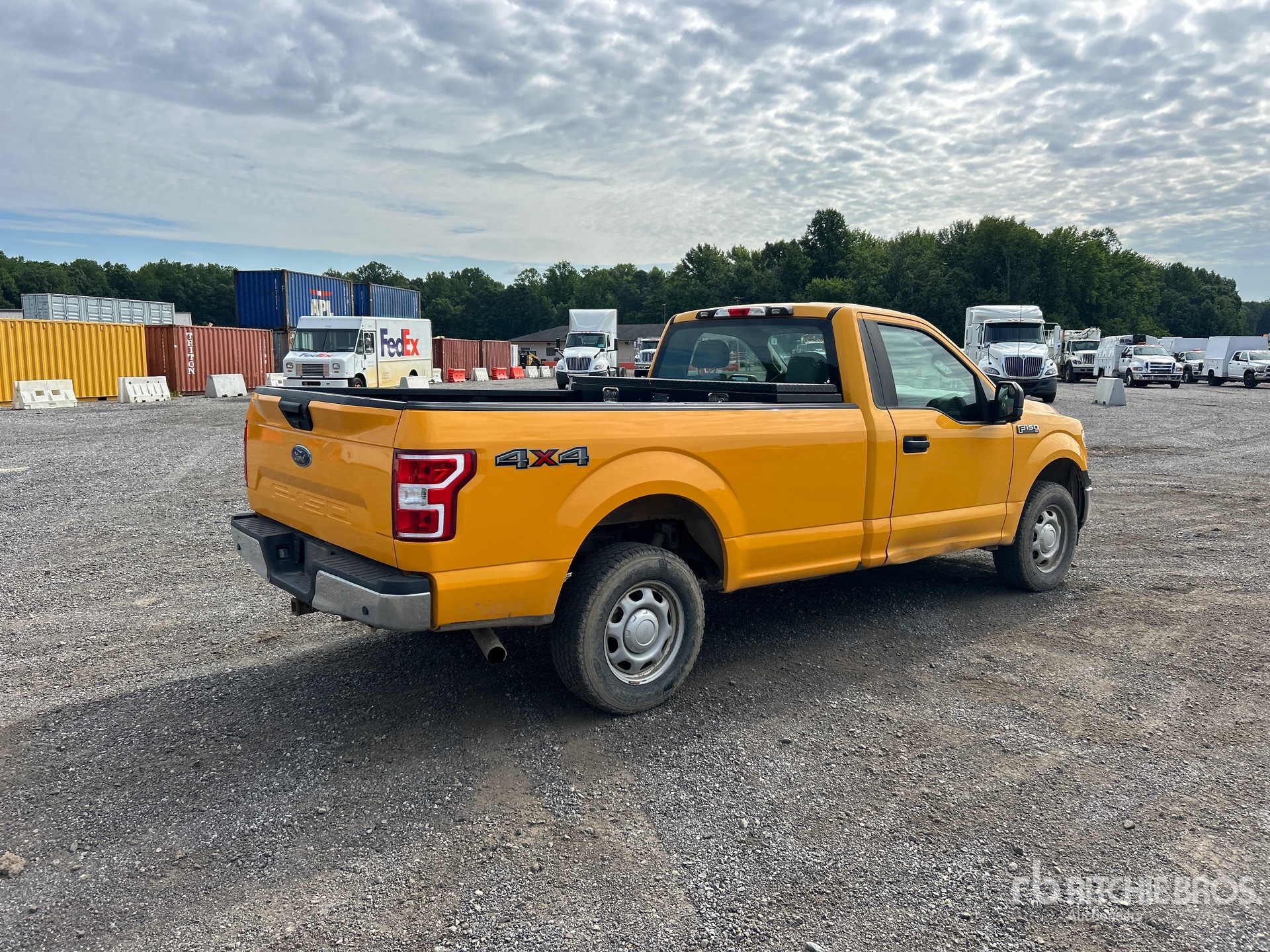 General Appearance with Picture, Right Rear Corner