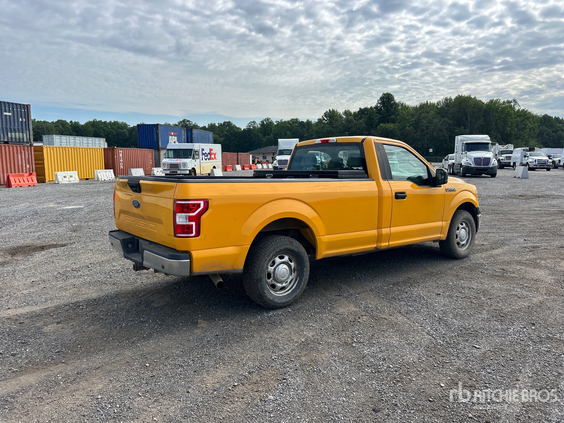 General Appearance with Picture, Right Rear Corner