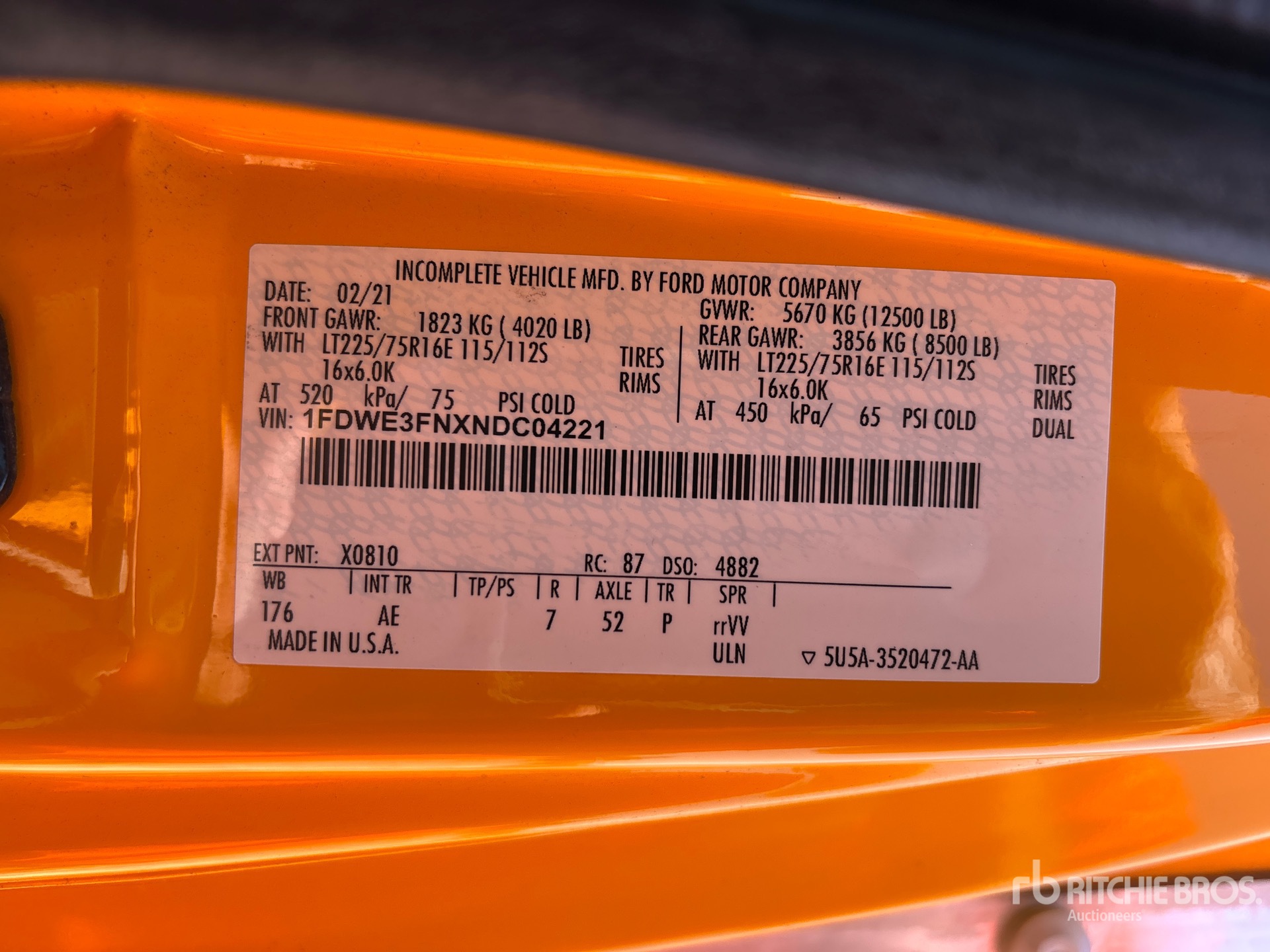 2022 Ford E-350