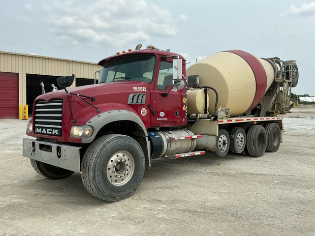 2013 Mack GU713 12x4 Mixer Truck