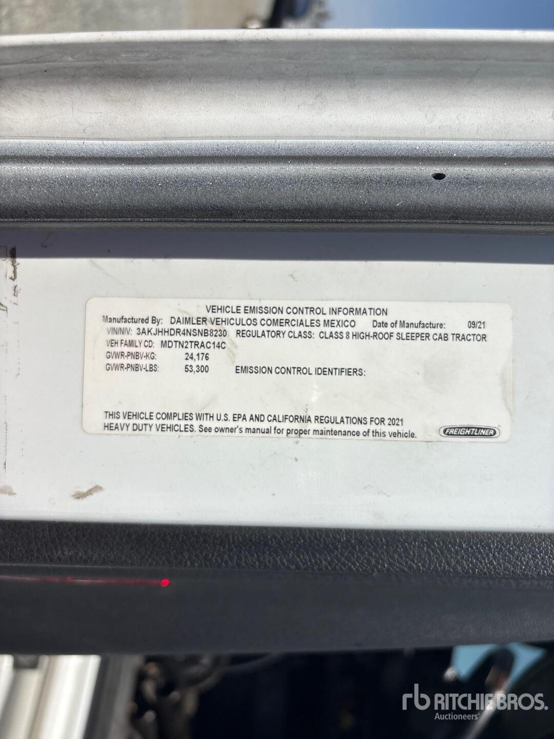 2022 Freightliner CASCADIA 126
