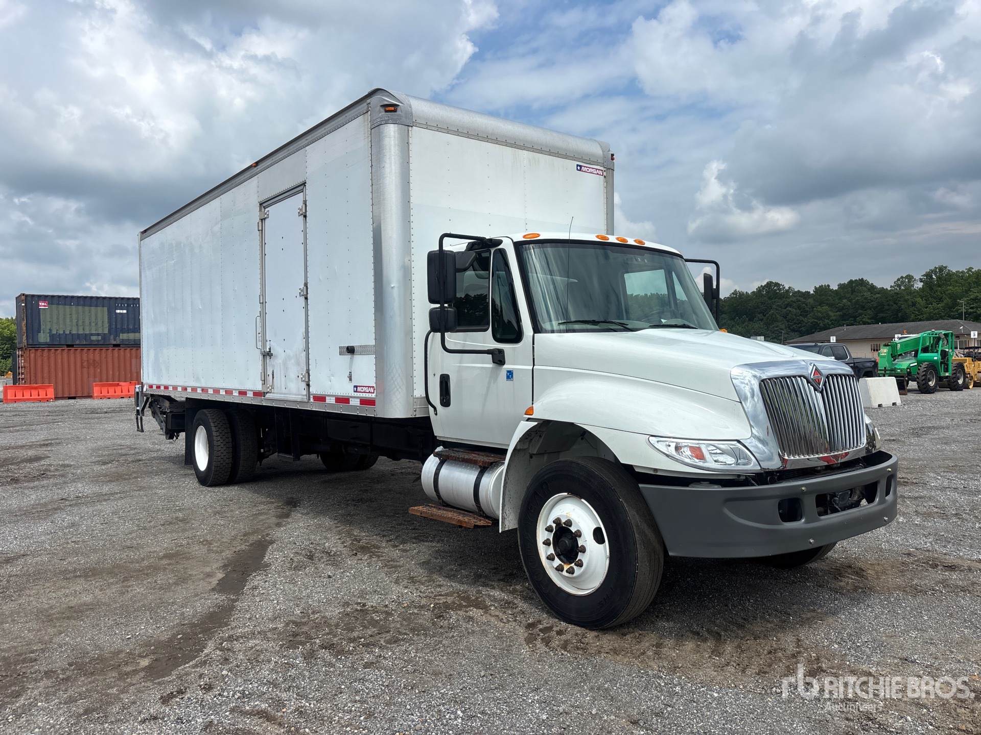 2018 International 4300
