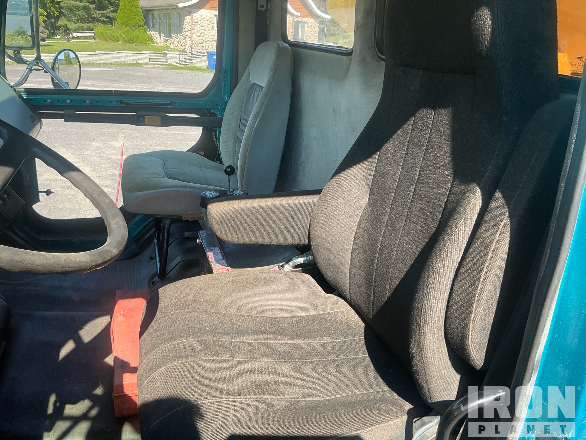 1997 Freightliner FL80