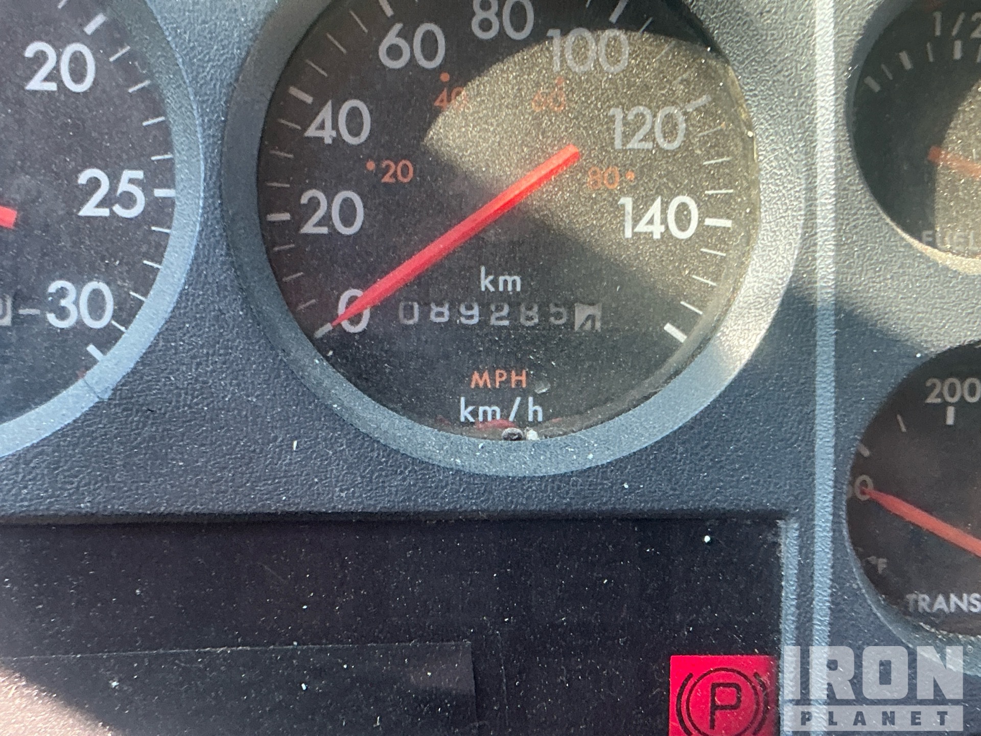 1997 Freightliner FL80