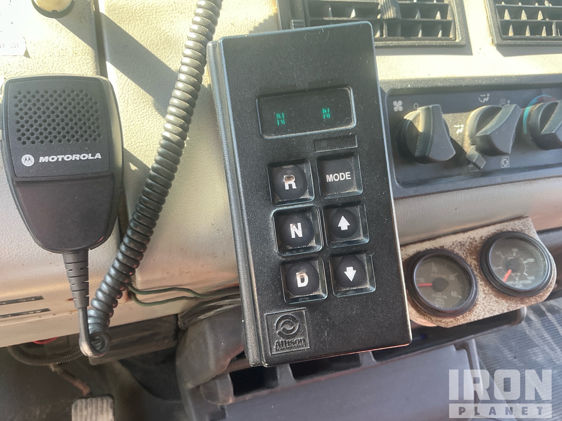 1997 Freightliner FL80