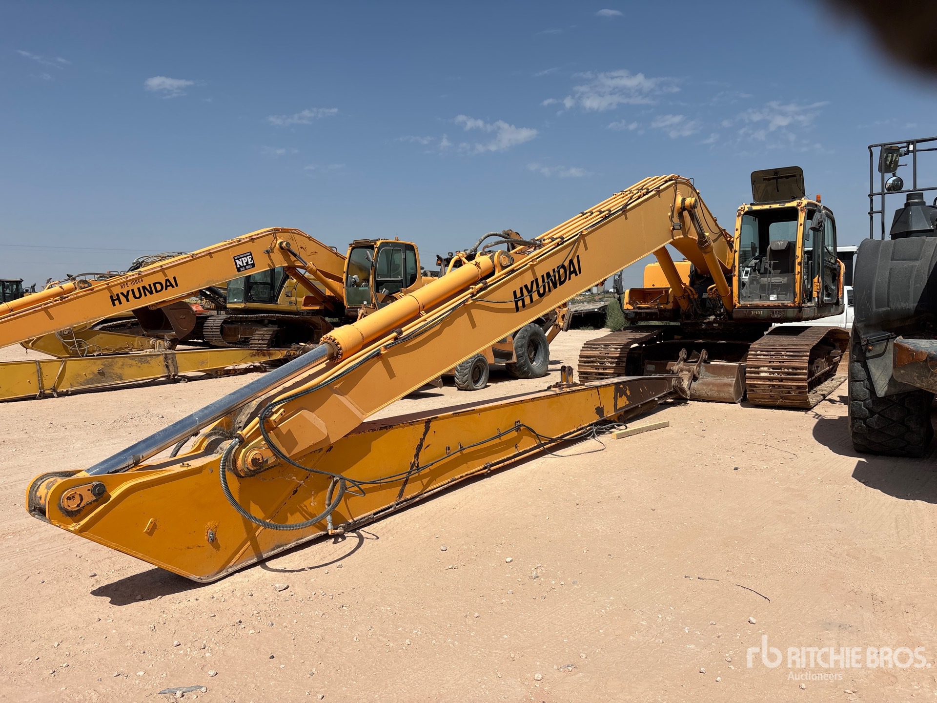 Photo of 2012 Hyundai R290LC-9