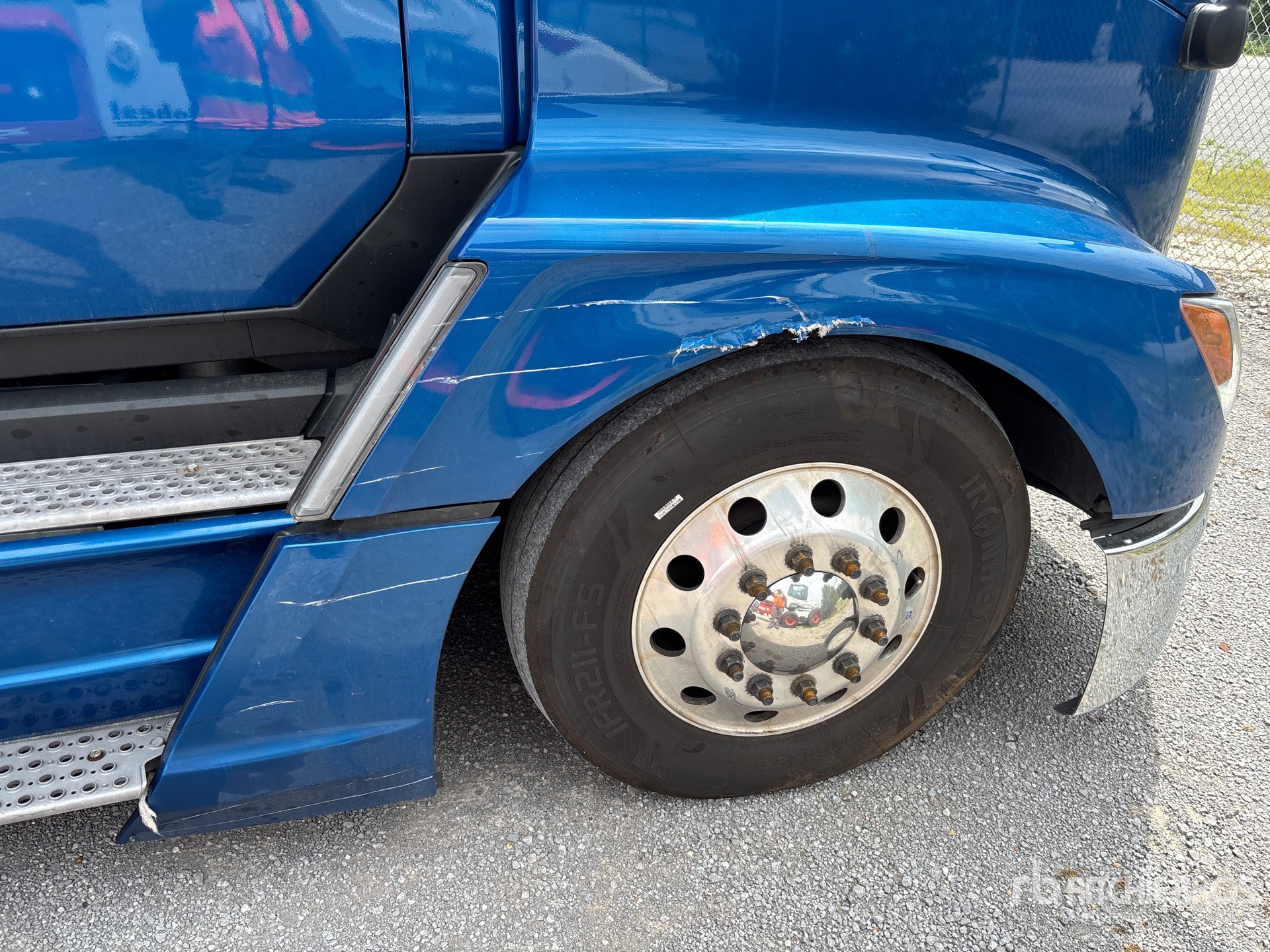2024 Kenworth T680