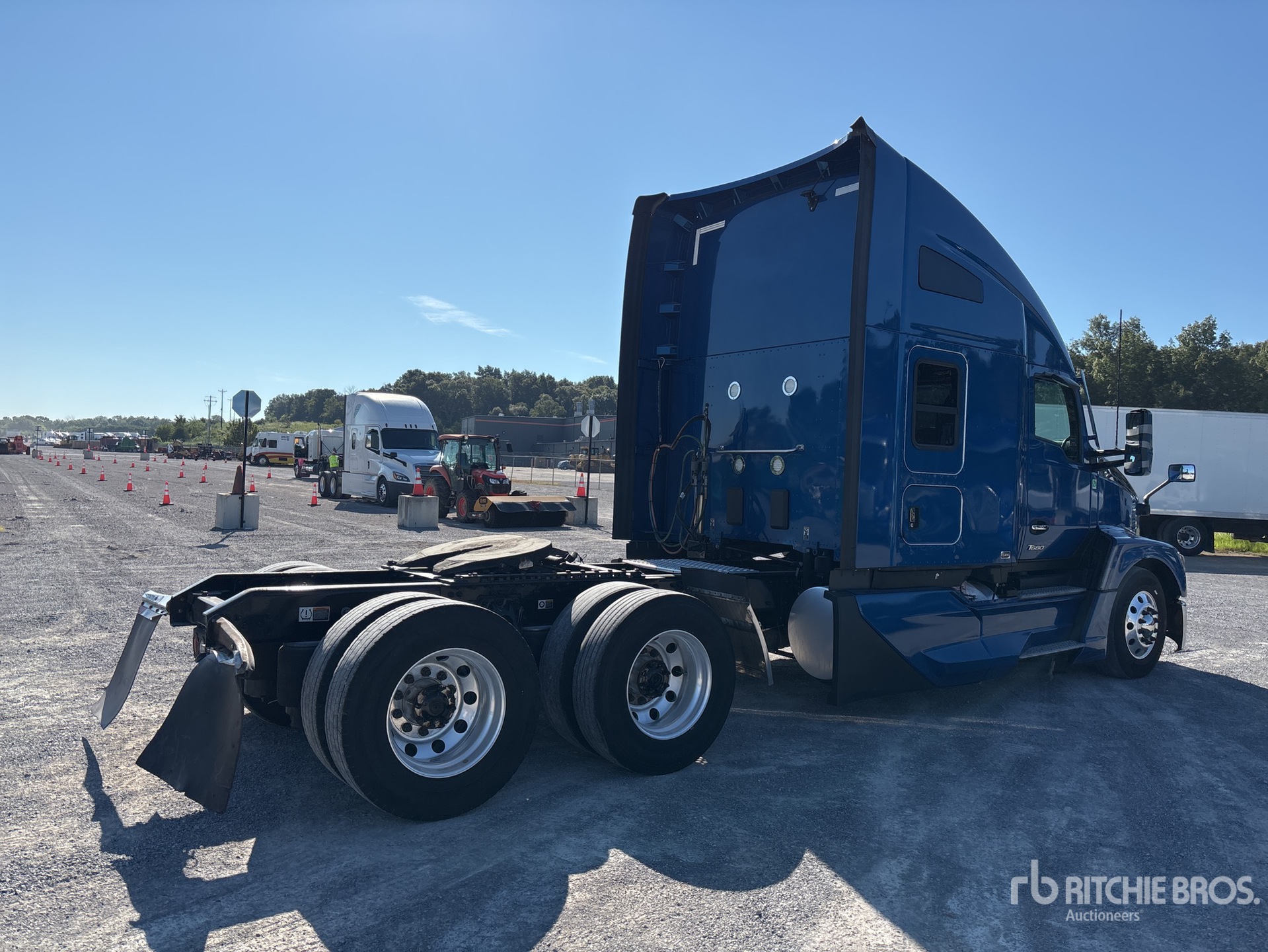 2024 Kenworth T680
