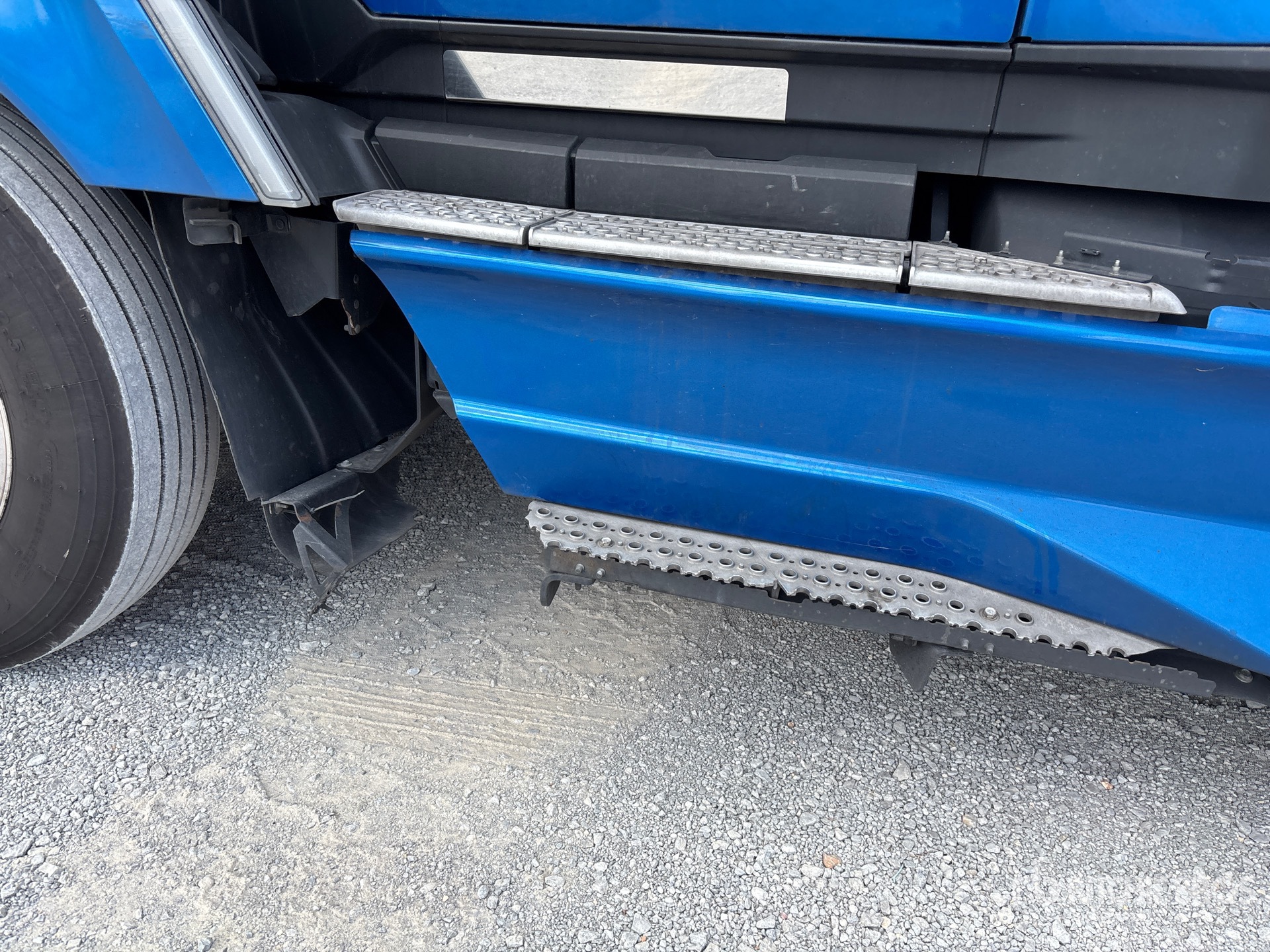 2024 Kenworth T680