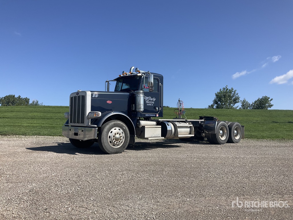 General Appearance with Featured Photo