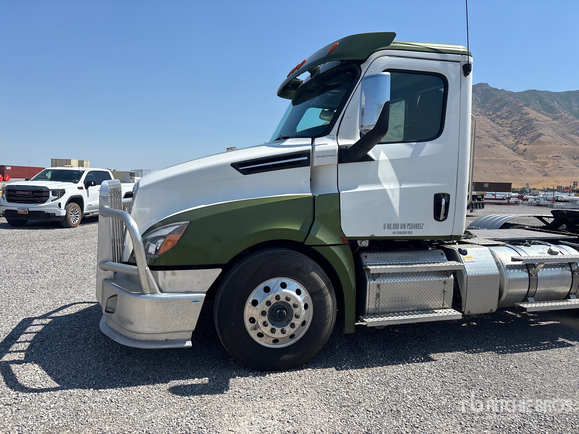 2023 Freightliner CASCADIA 126