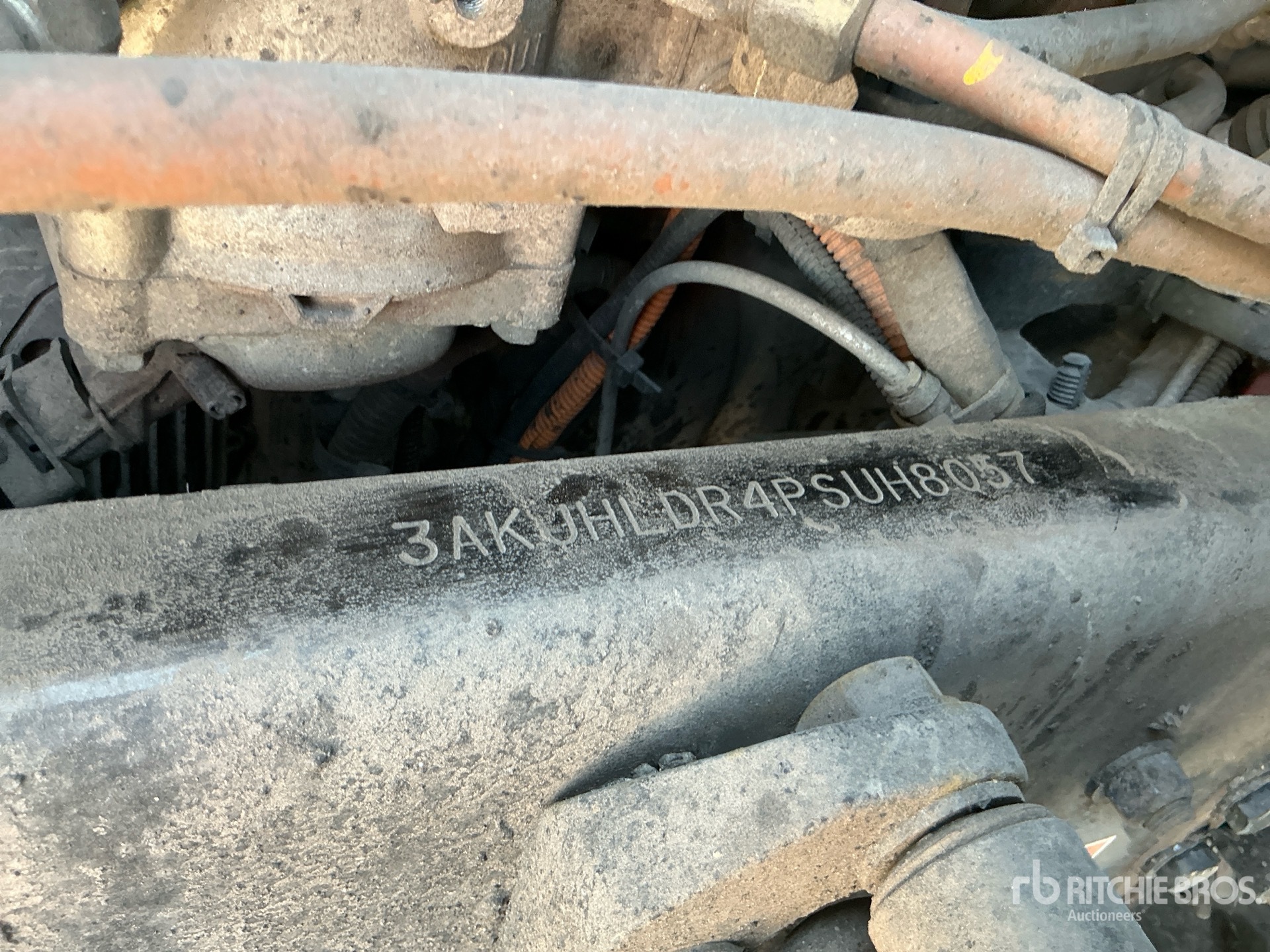2023 Freightliner CASCADIA 126
