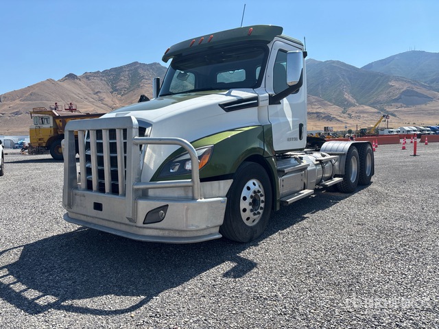 2023 Freightliner Cascadia 126 6x4 T/a Day Cab Truck Tractor