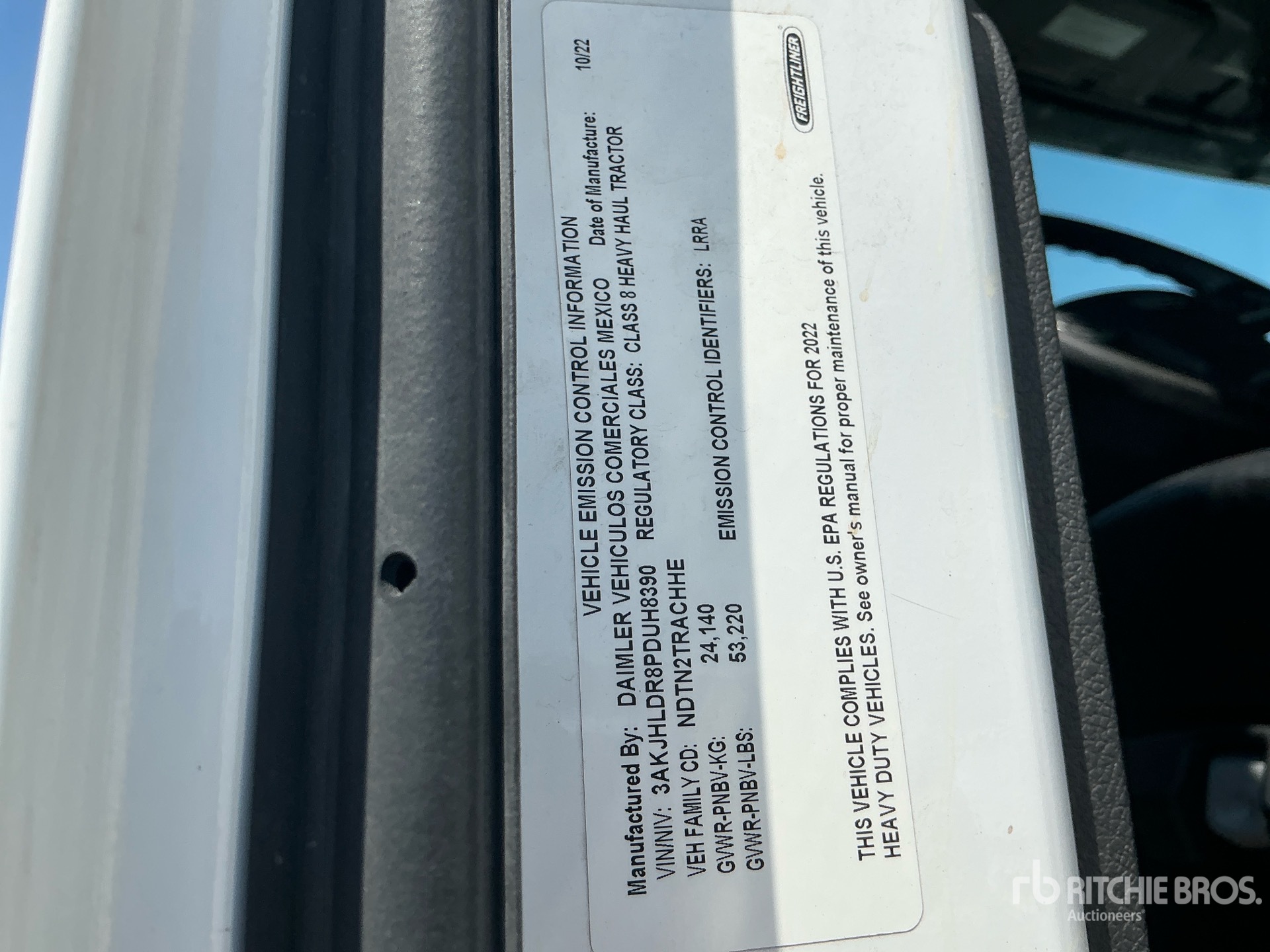 2023 Freightliner CASCADIA 126