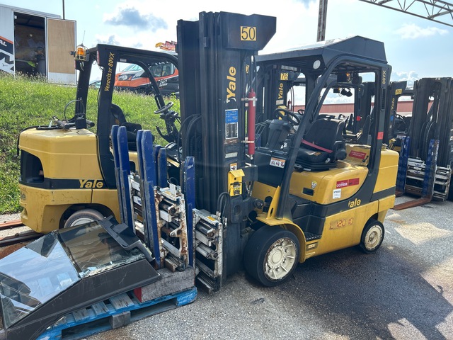 2012 Yale GC080VX 4700 lb Forklift (Inoperable)