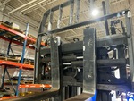 Hydraulics with Fork Positioning Cylinder (on fork carriage)