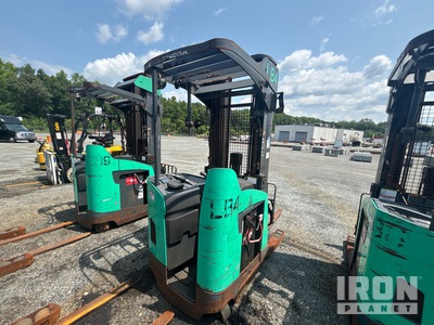 General Appearance - Lift Truck* with Imagen: esquina trasera derecha