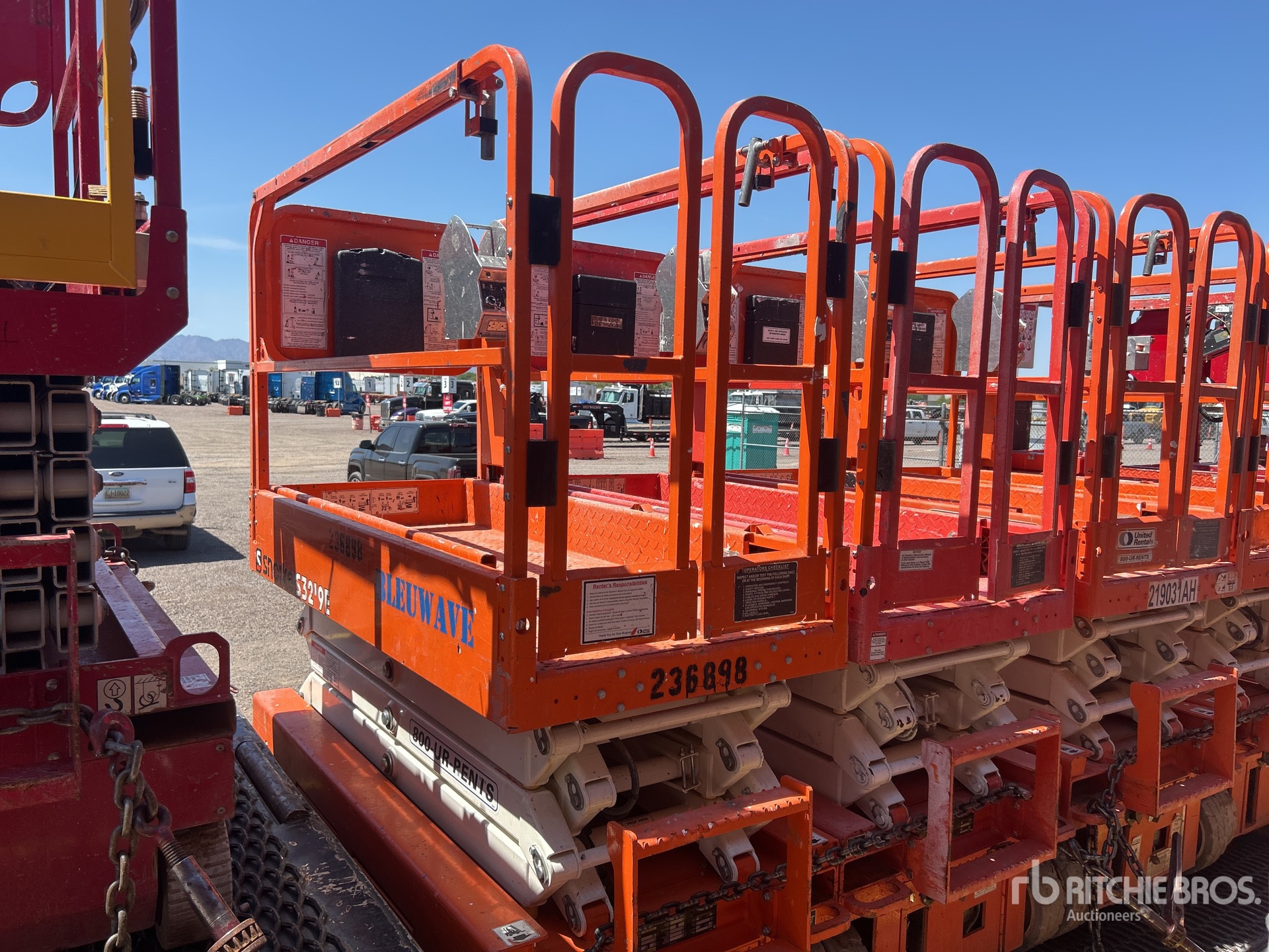 Photo of a 2019 Snorkel S3219E