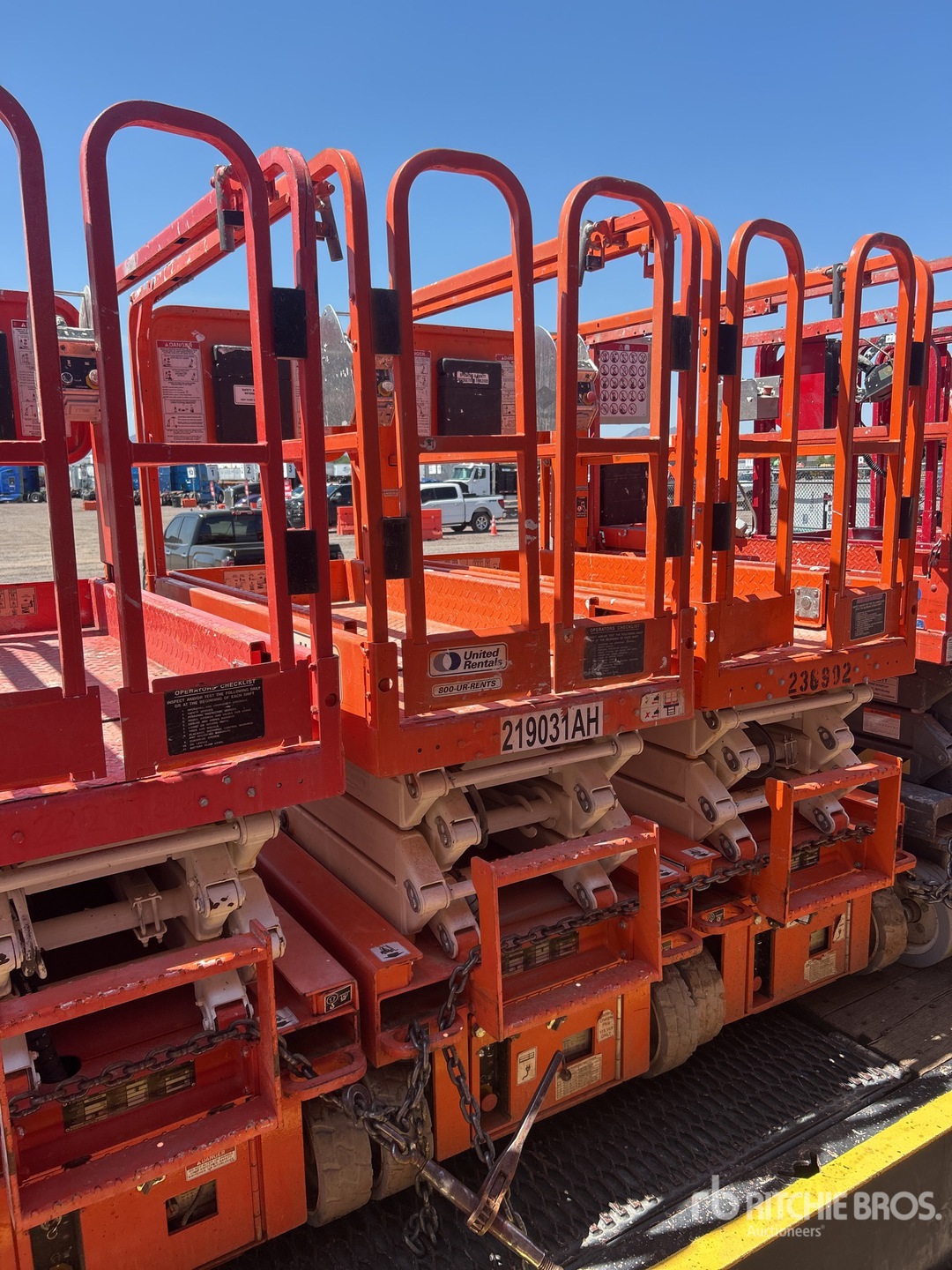 Photo of a 2019 Snorkel S3219E