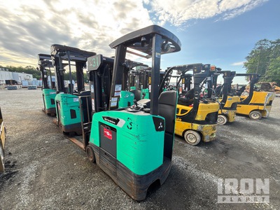 General Appearance - Lift Truck* with Imagen: esquina trasera izquierda