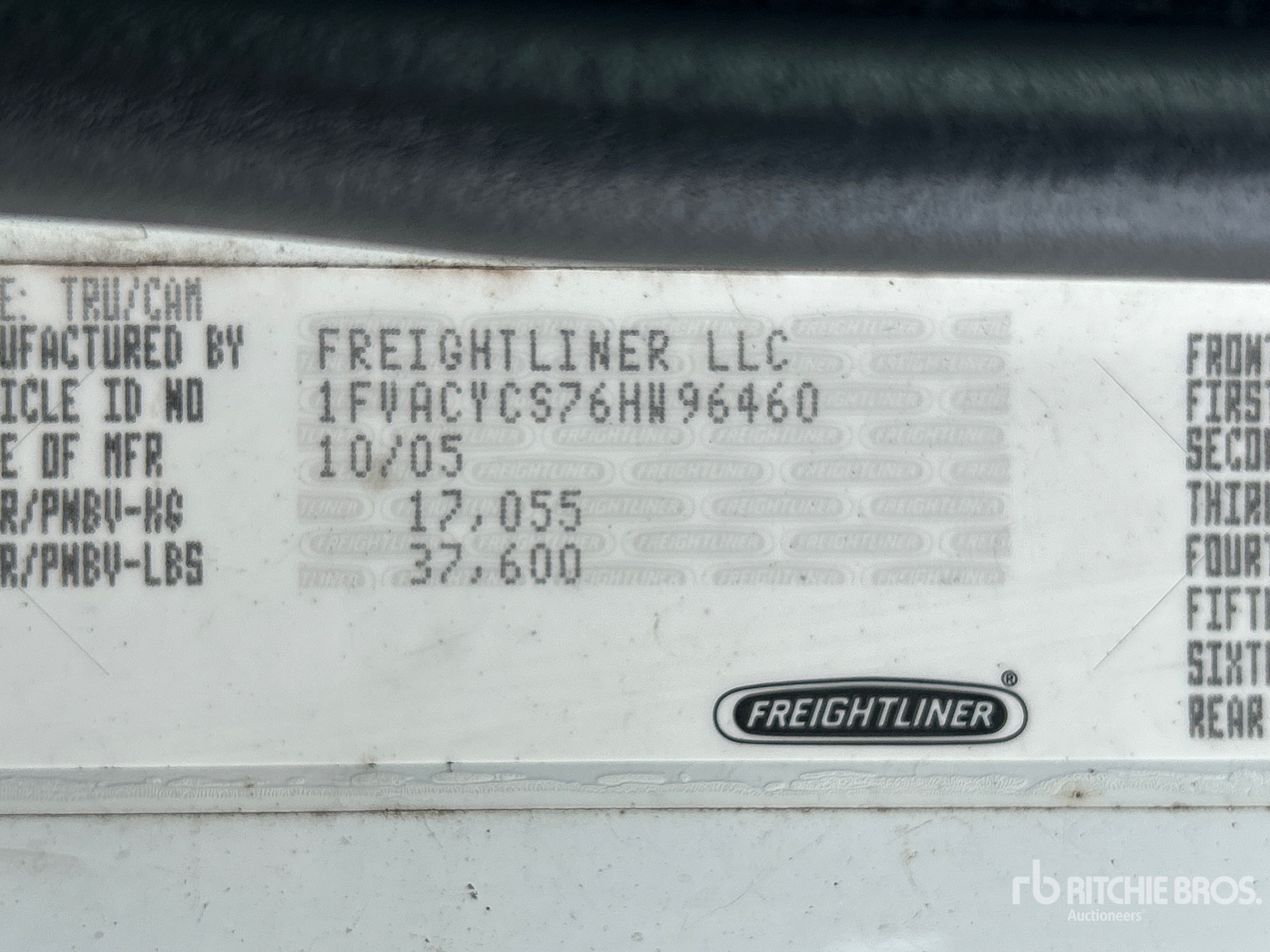 Photo of a 2006 Freightliner M2