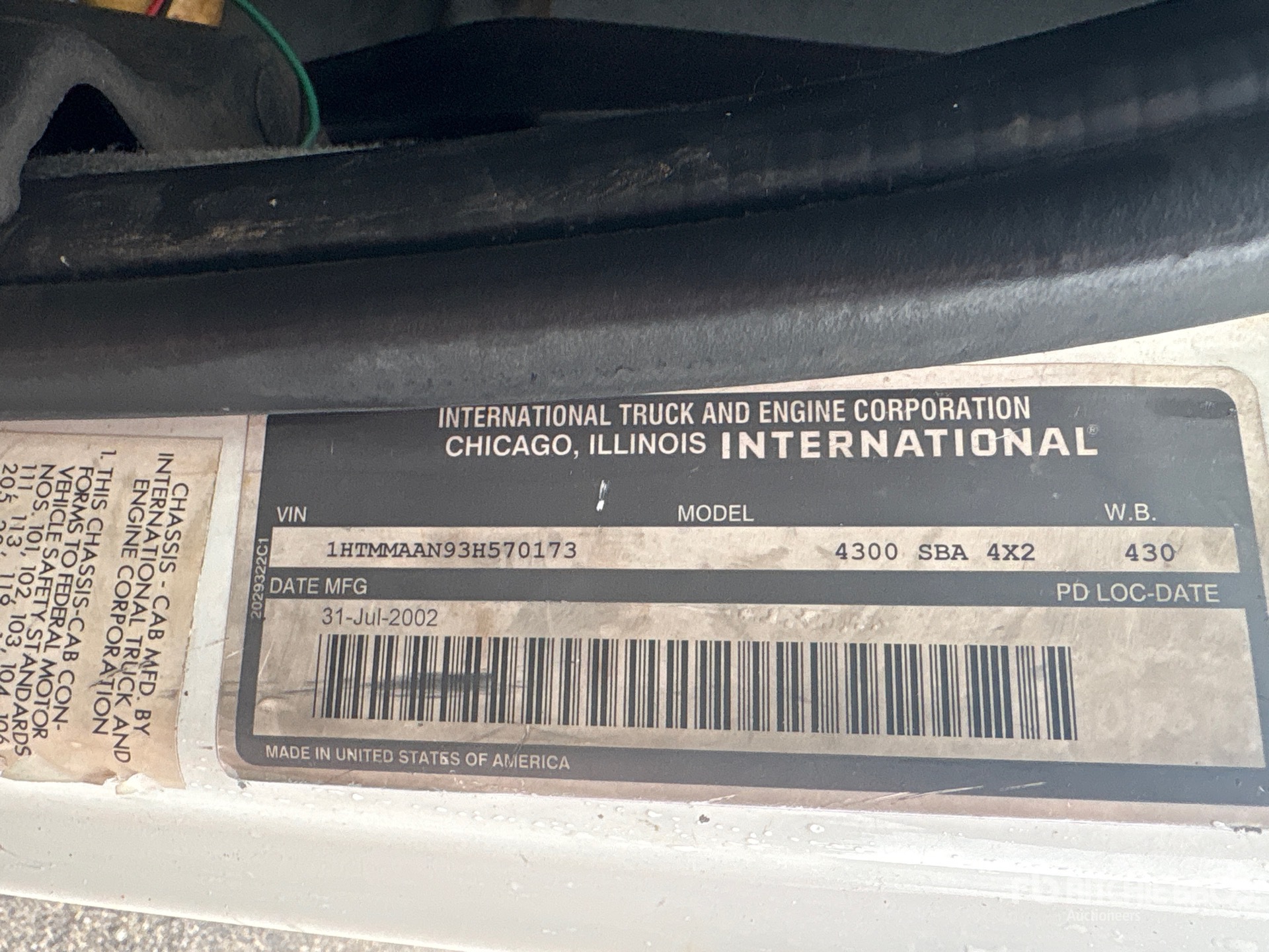 General Appearance with Serial Number / VIN