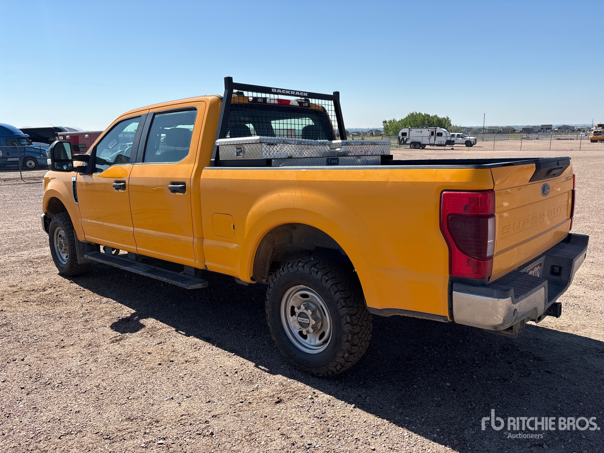 General Appearance with Picture, Left Rear Corner