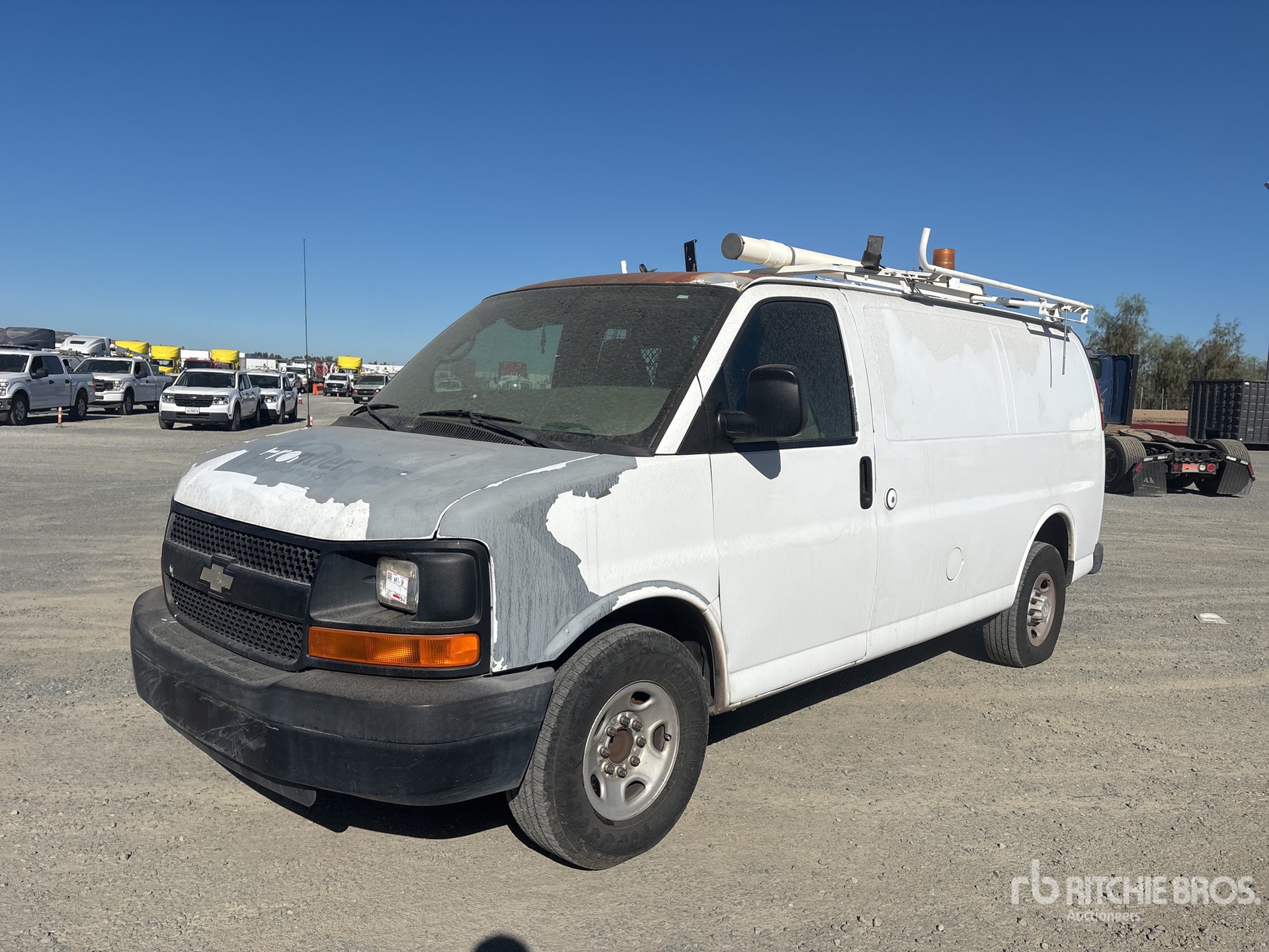 General Appearance with Picture, Left Front Corner