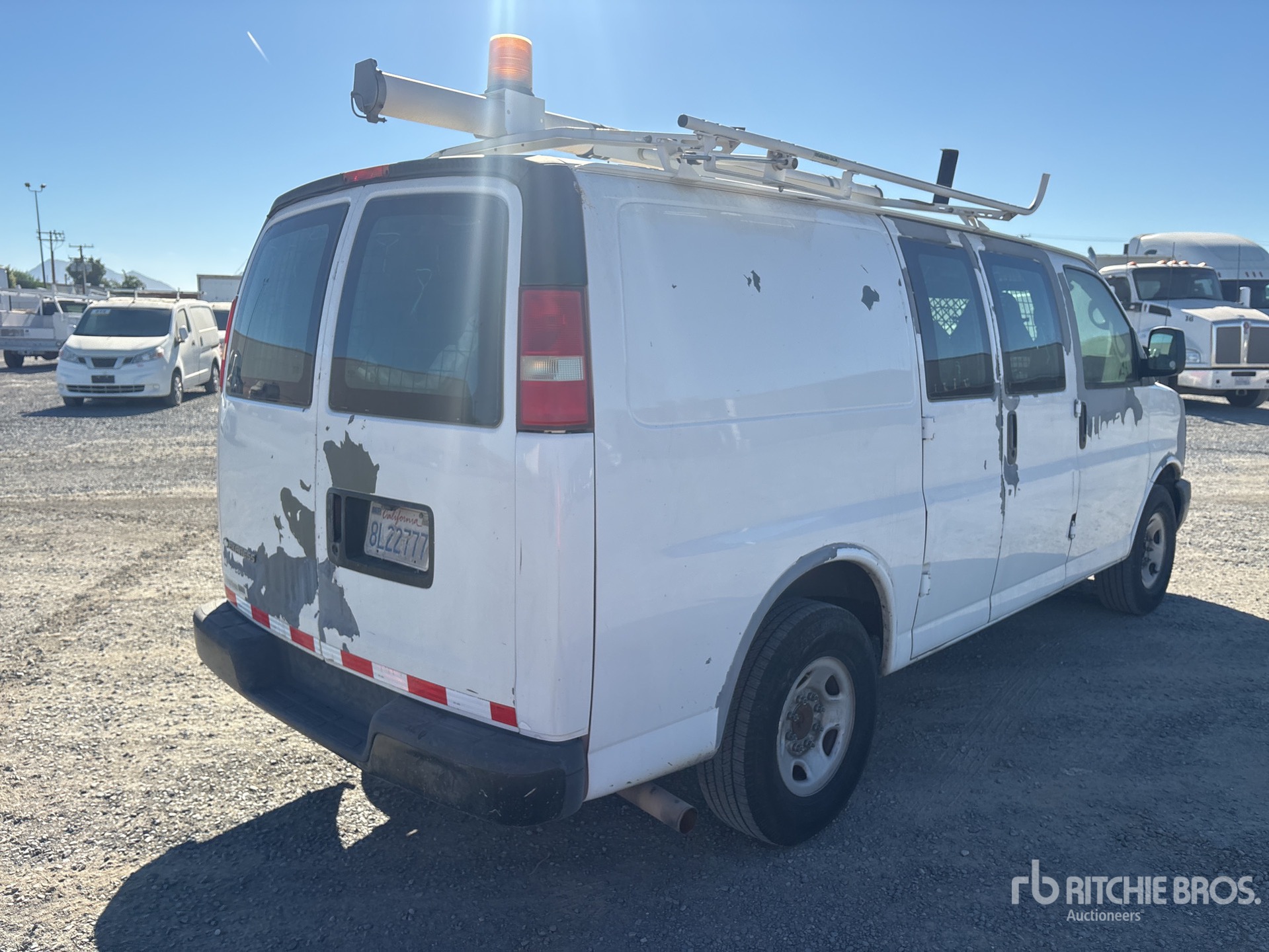 General Appearance with Picture, Right Rear Corner