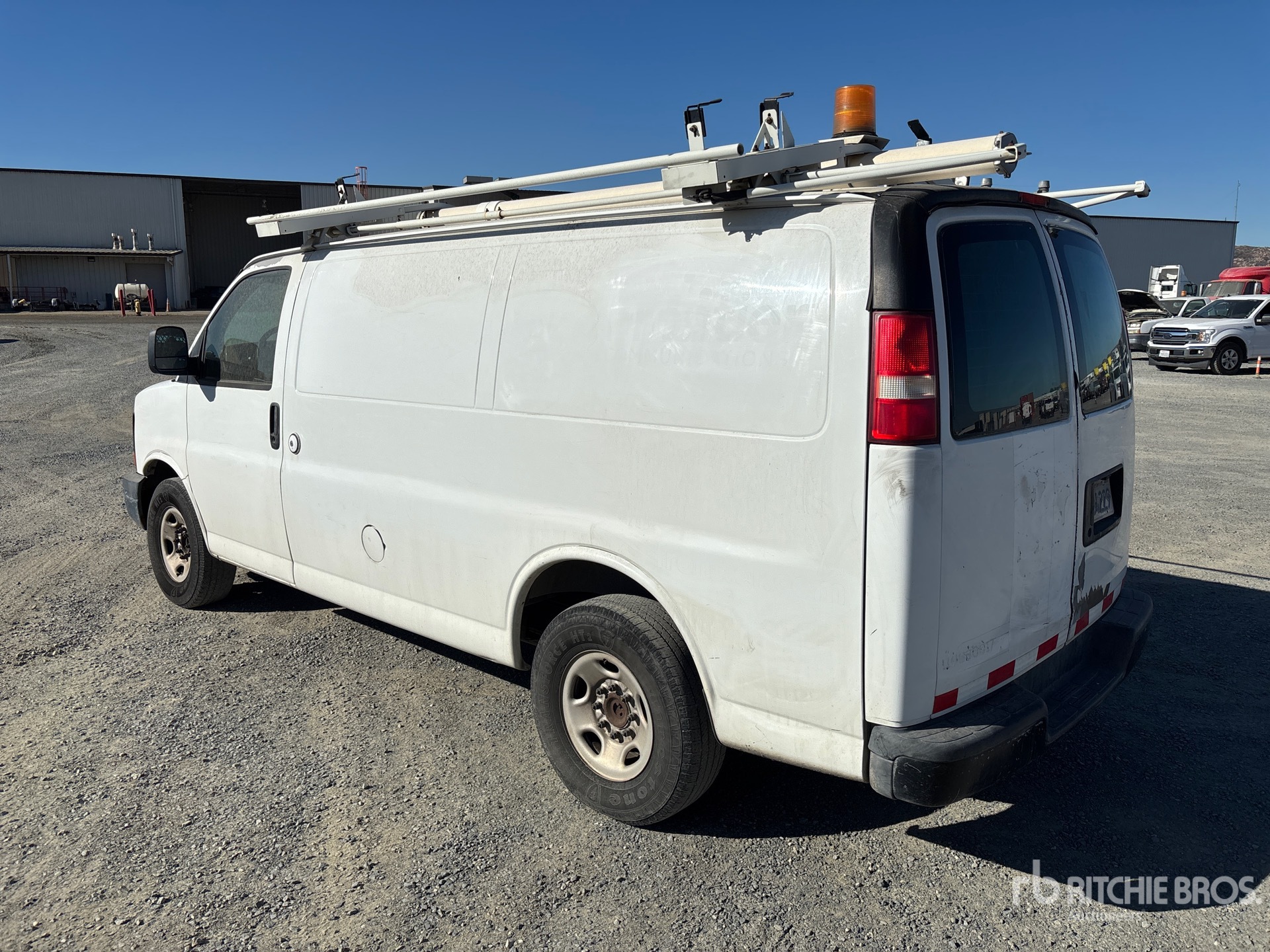General Appearance with Picture, Left Rear Corner