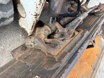 Chassis with Quick Coupler to Arms Pins