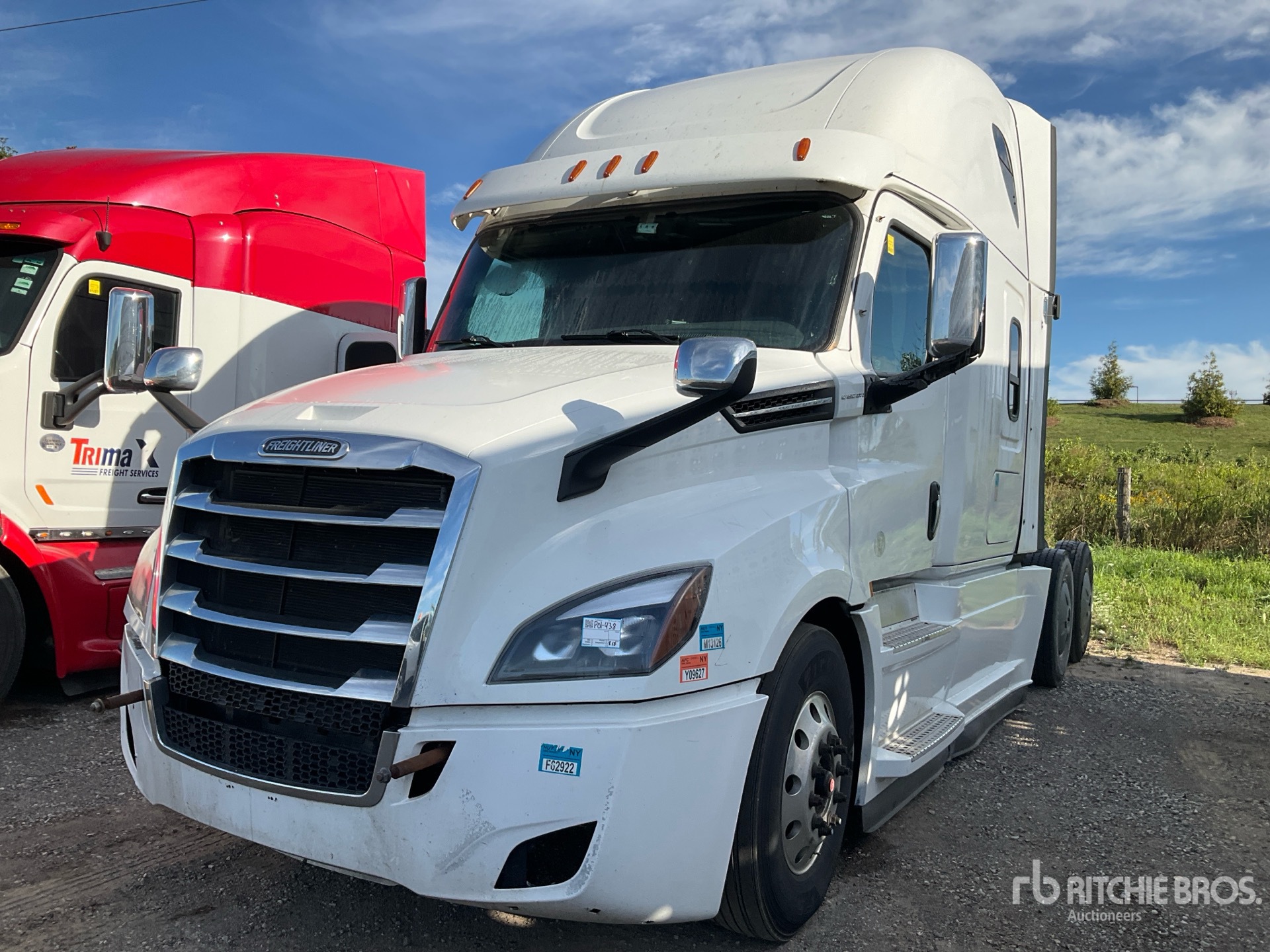 2021 Freightliner CASCADIA 126