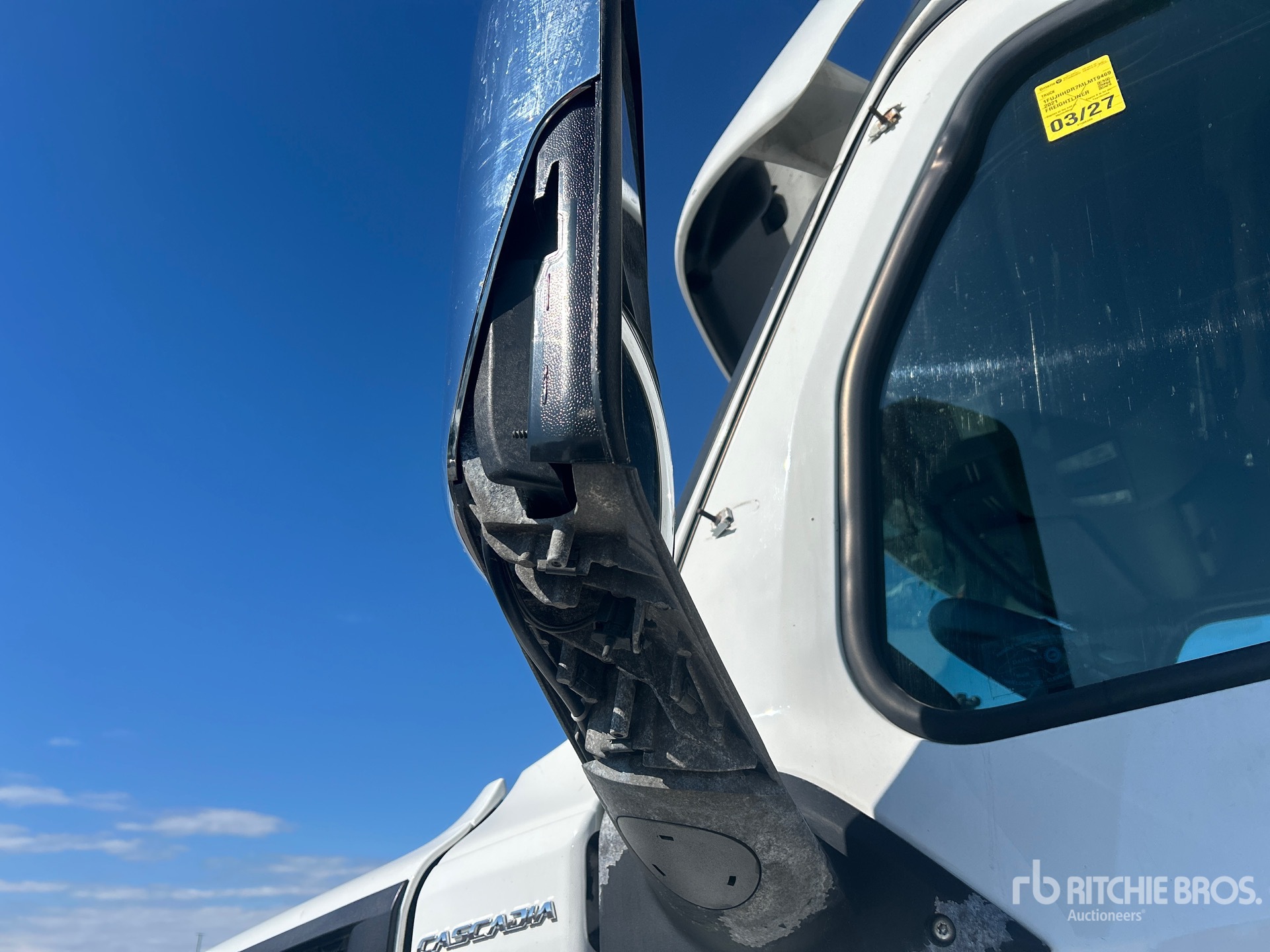 2021 Freightliner CASCADIA 126