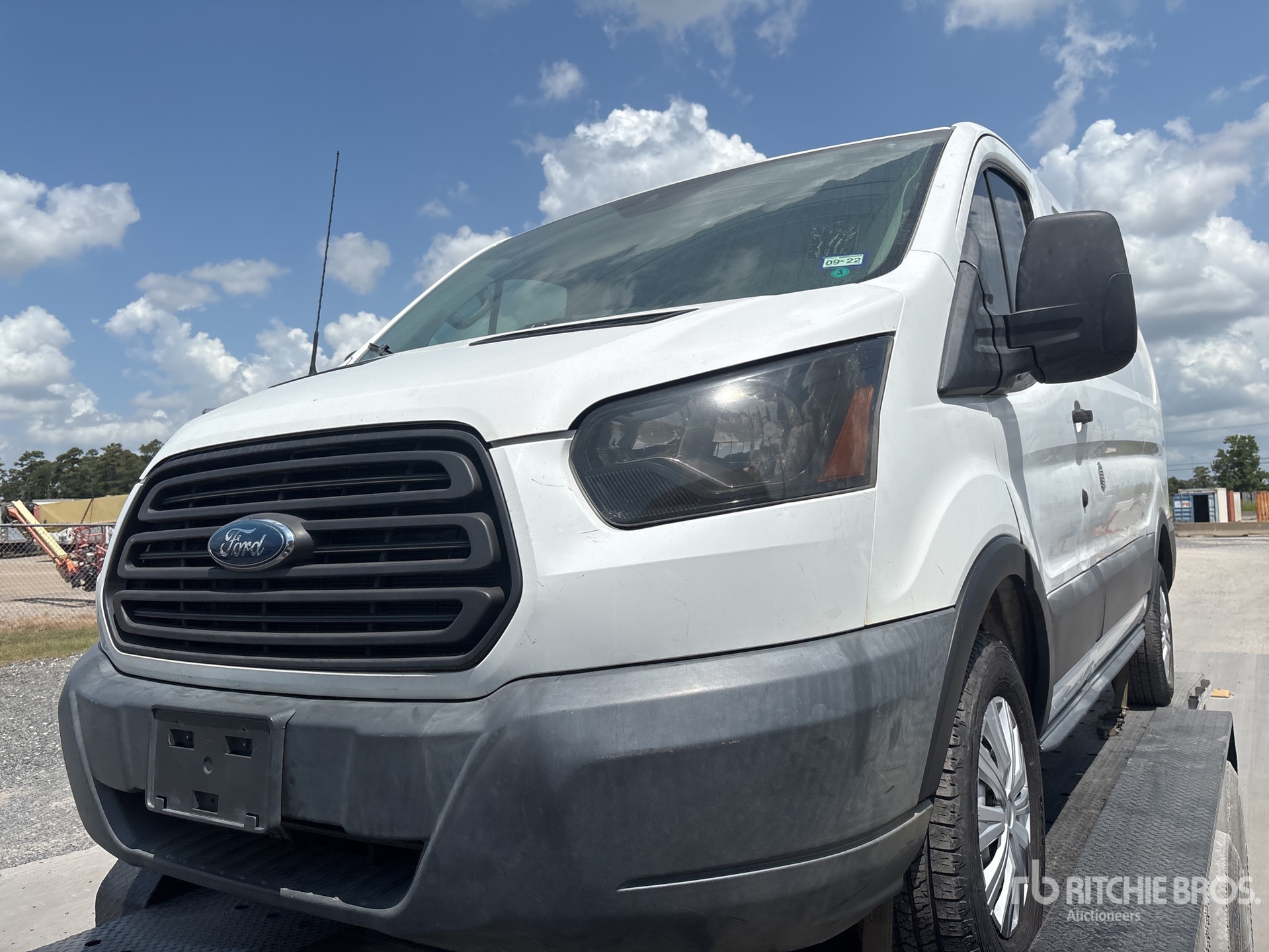 2019 Ford TRANSIT 250