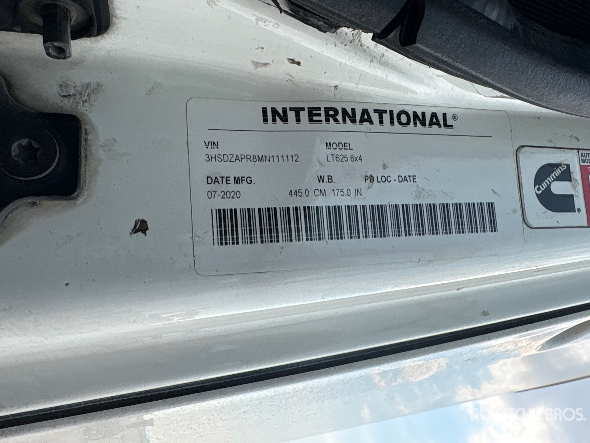 2021 International LT625