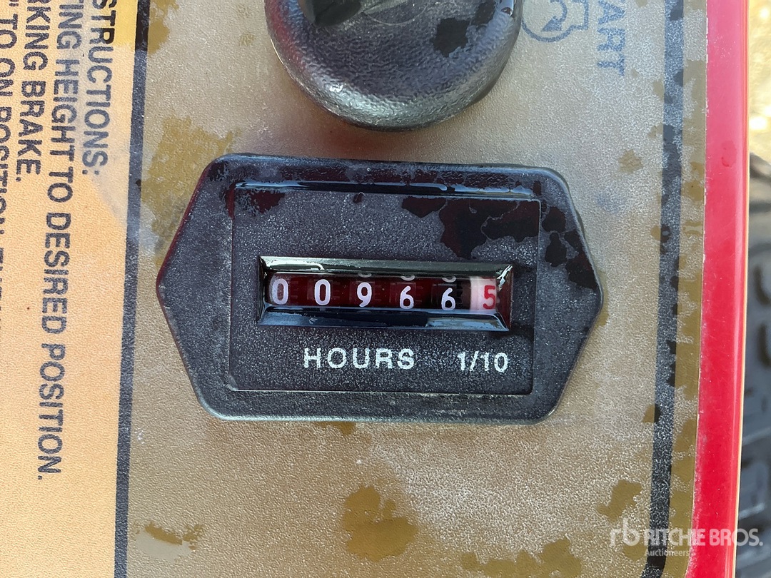 General Appearance with Hour Meter / Odometer
