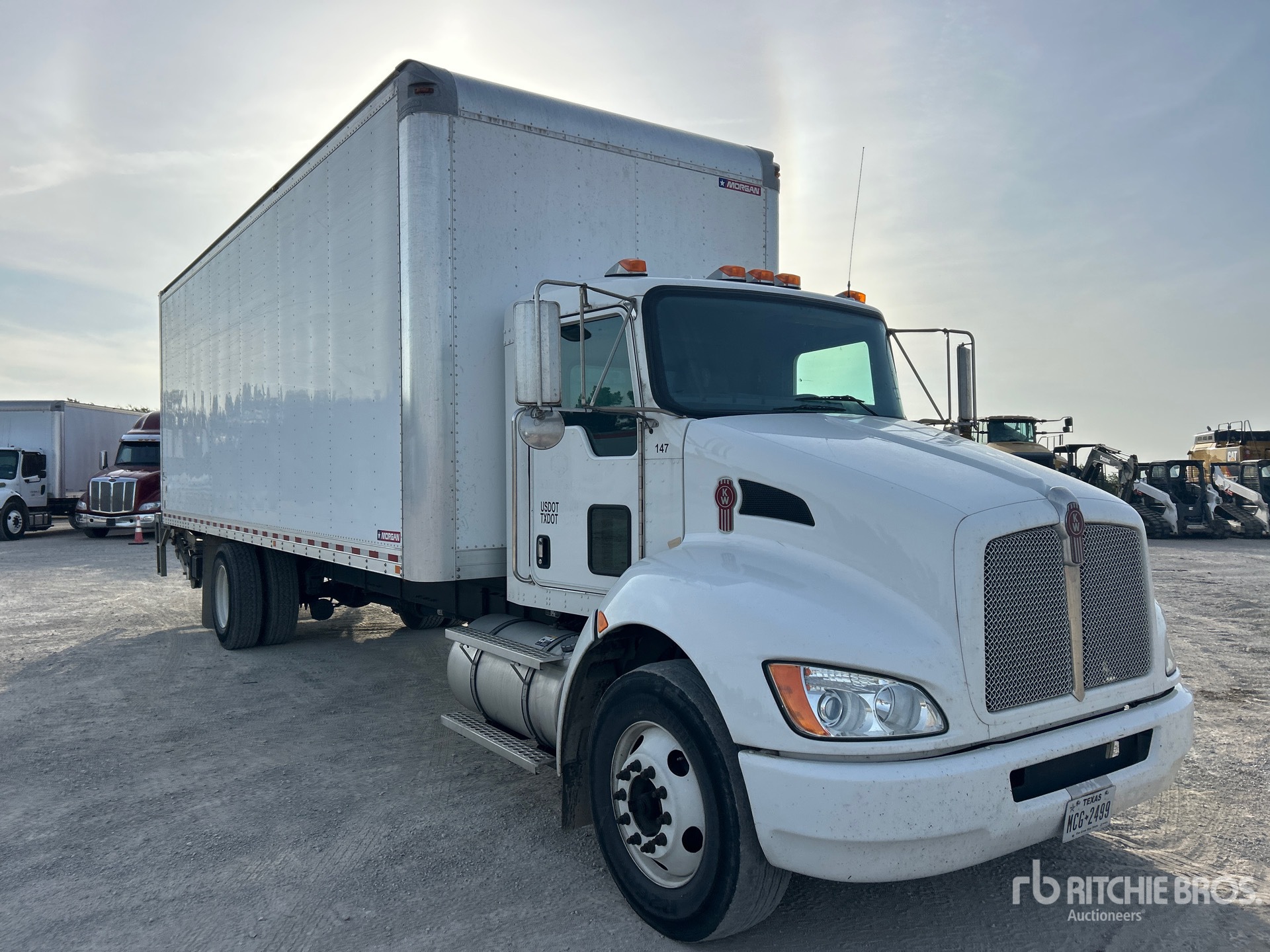 2019 Kenworth T270