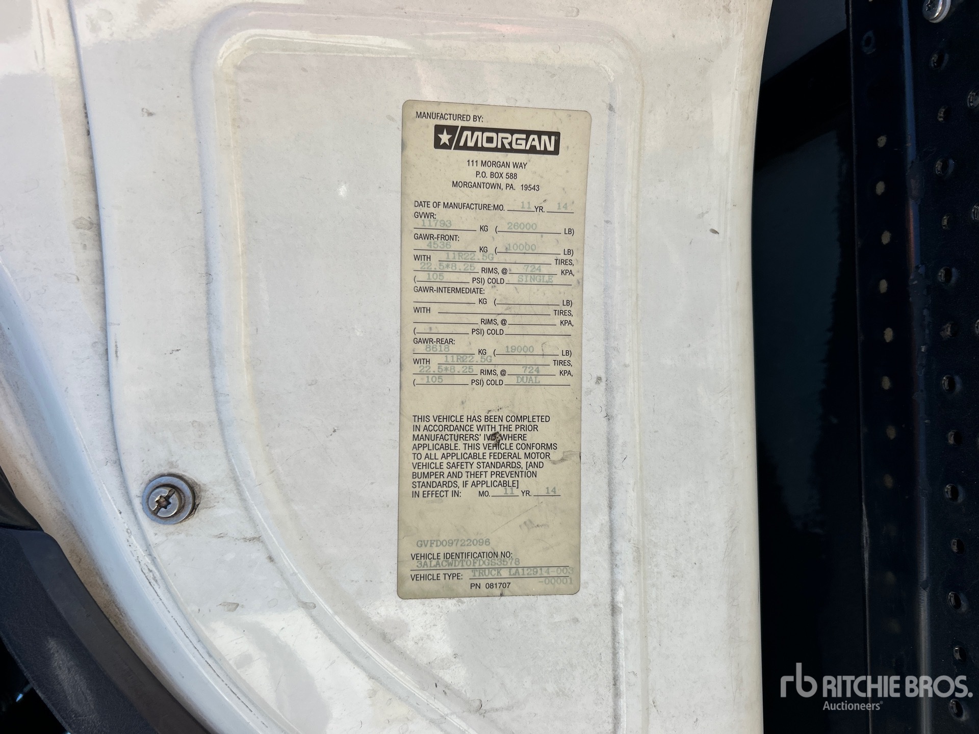 2015 Freightliner M2 106