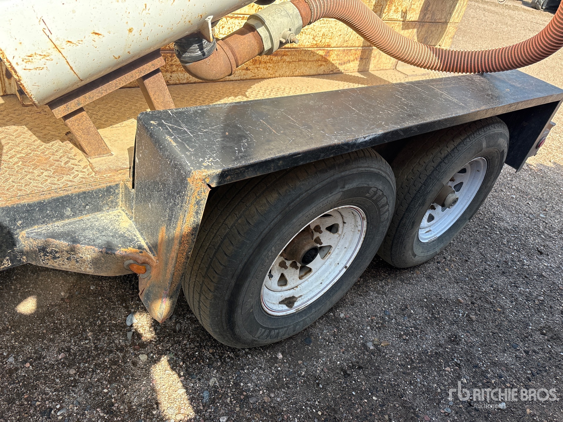 1998 Maxey 800 gal T/A