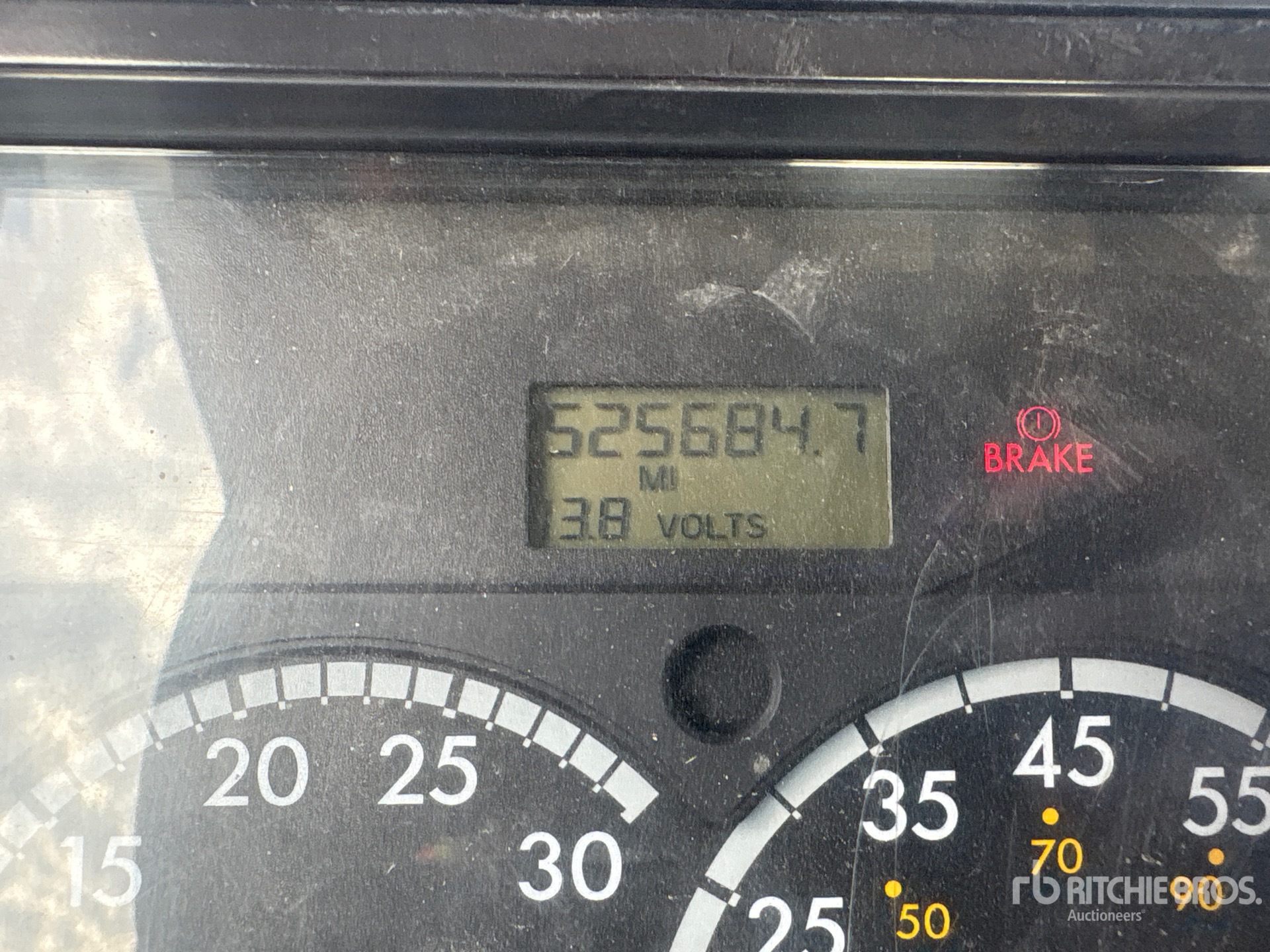 2005 Freightliner Columbia 112