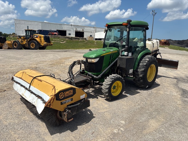 2017 John Deere 4052R 4WD Utility Tractor