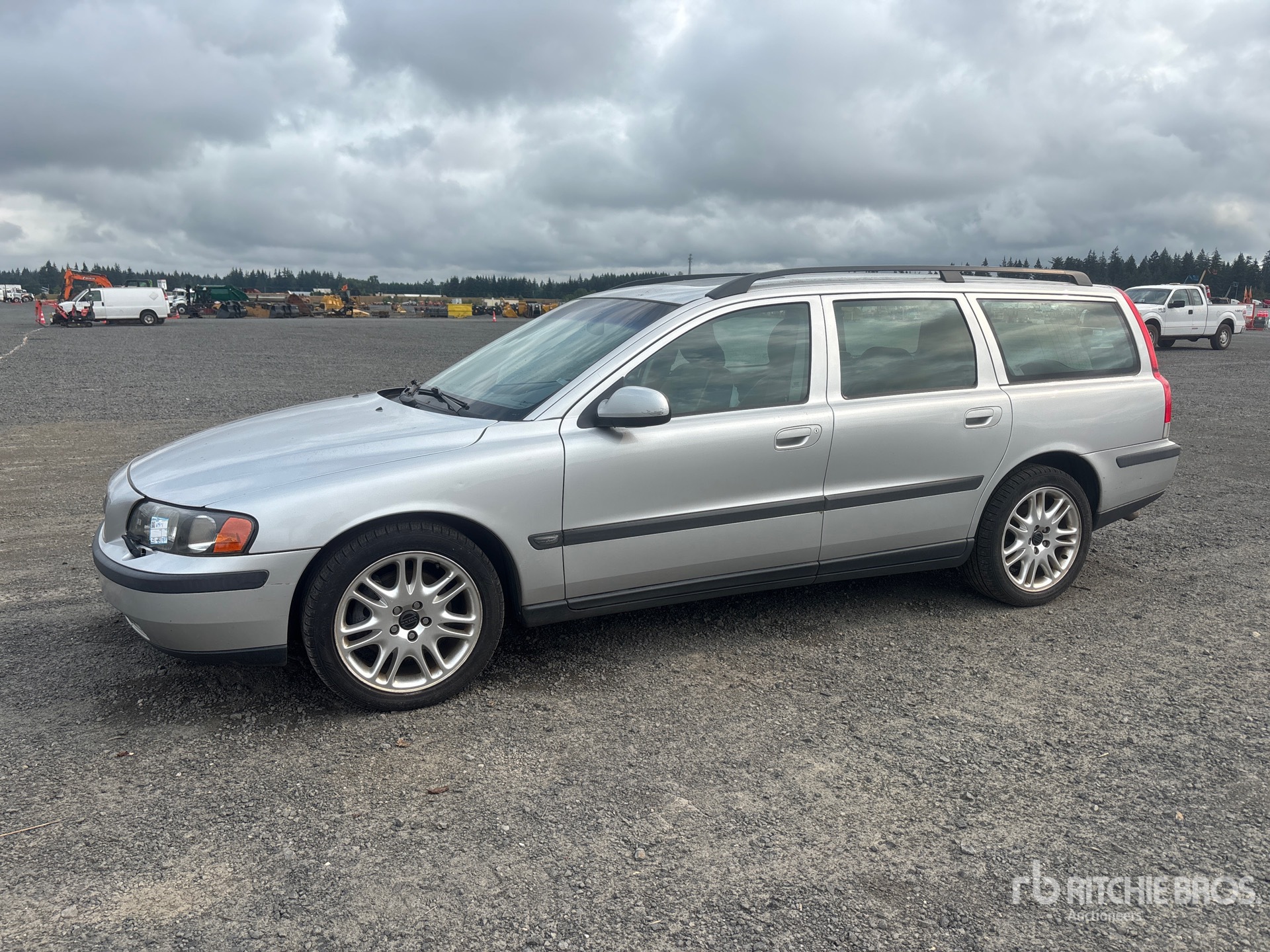 General Appearance with Featured Photo