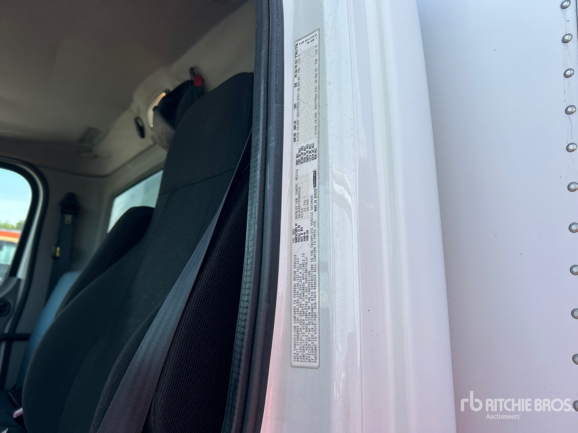 2015 Freightliner M2 106