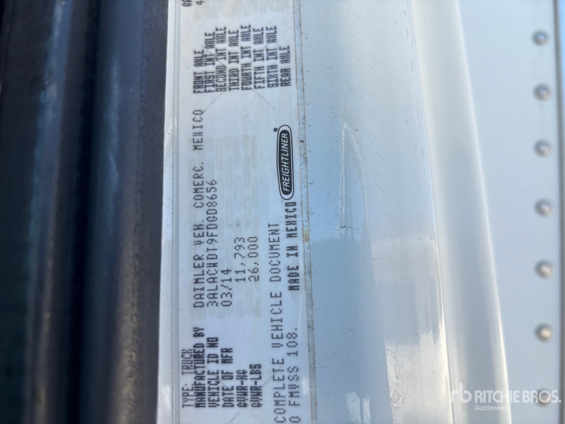 2015 Freightliner M2 106