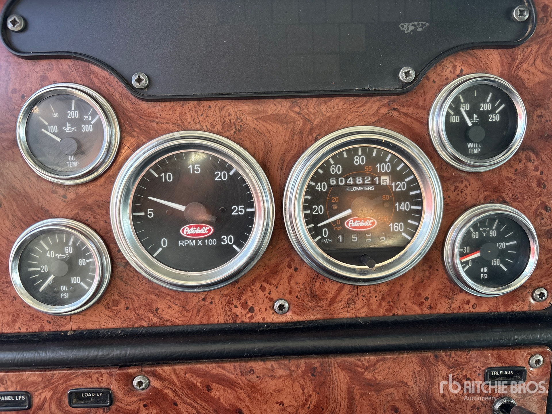 2005 Peterbilt 379