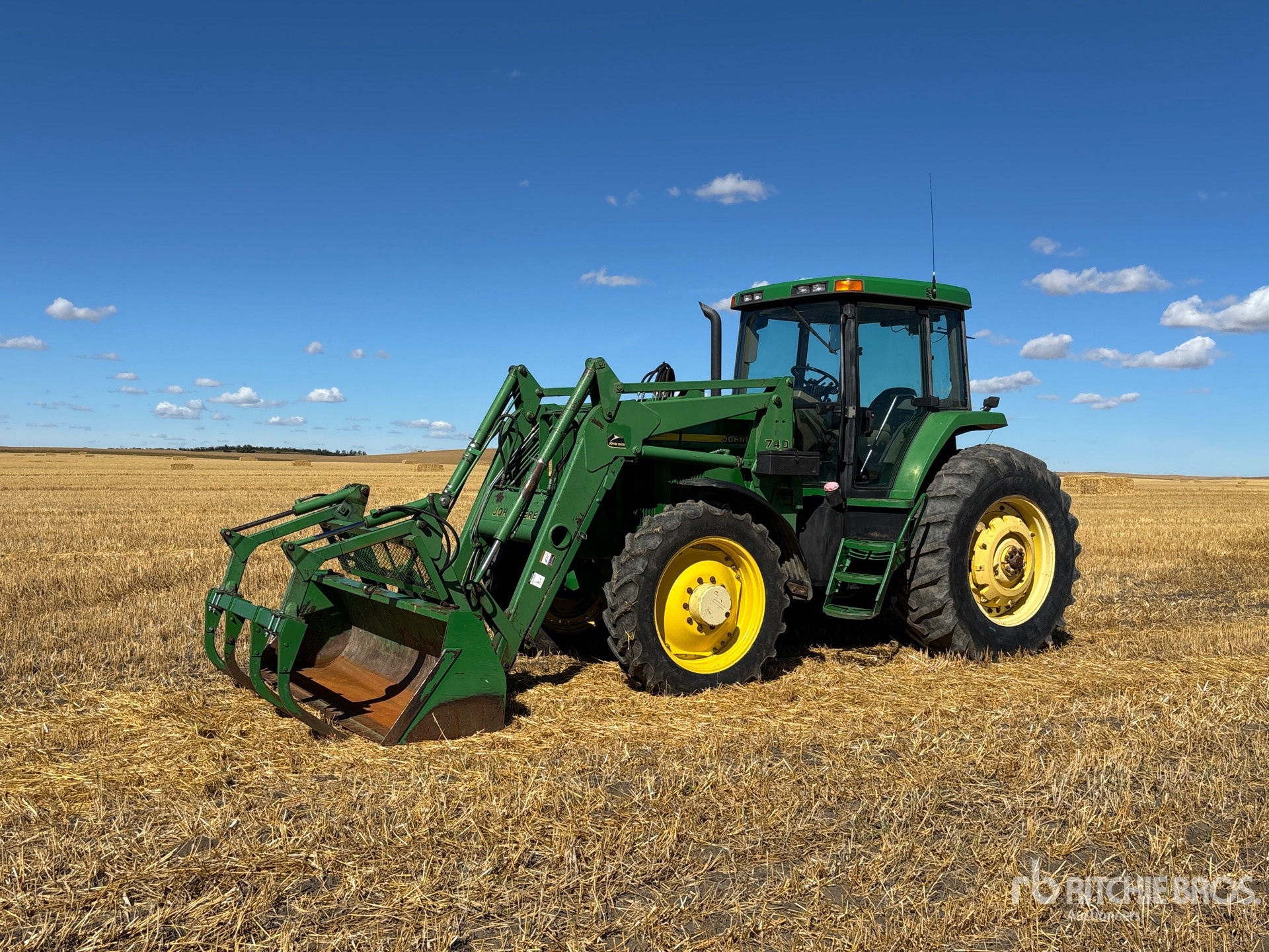 1999 John Deere 7710