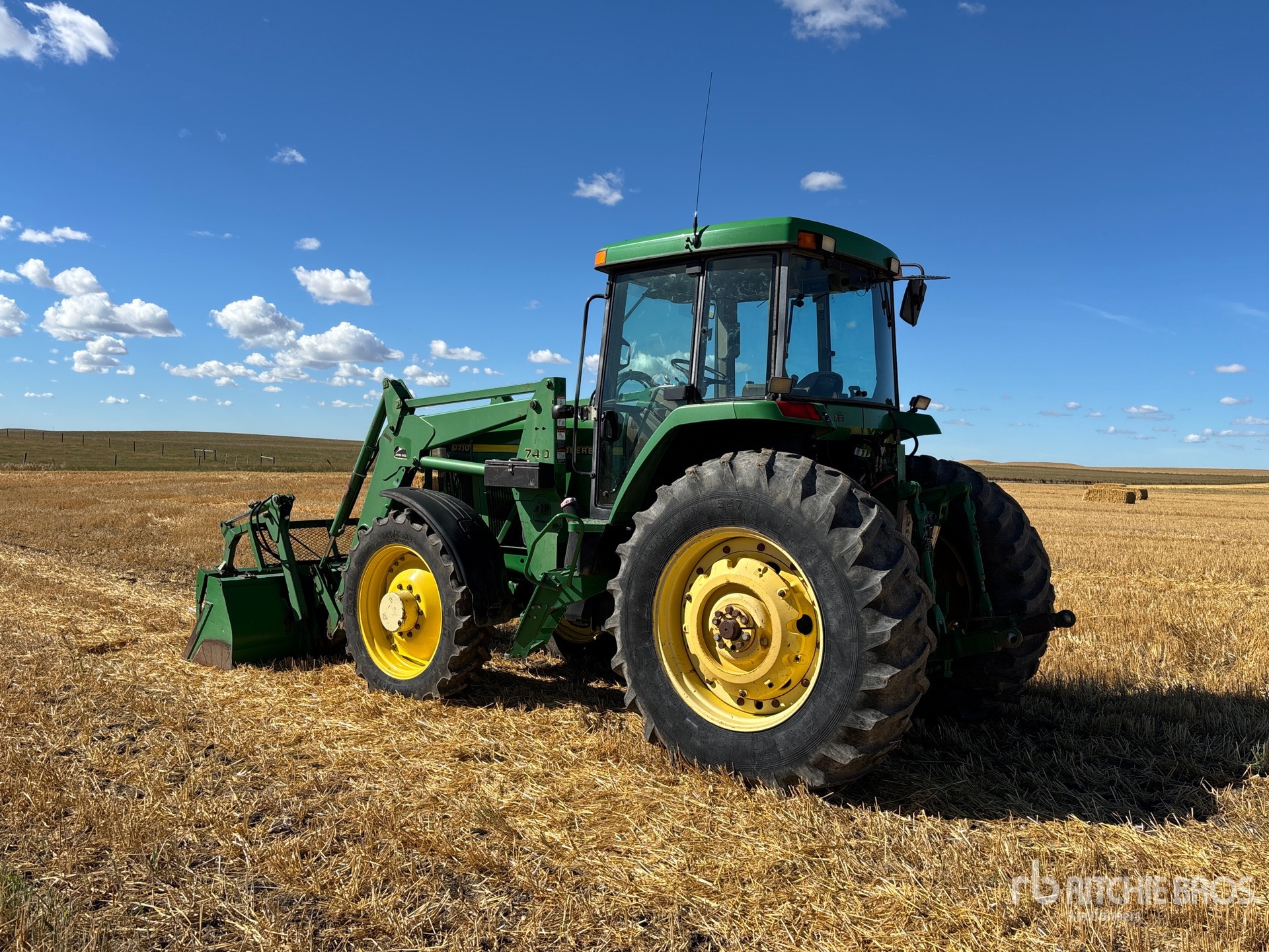 1999 John Deere 7710