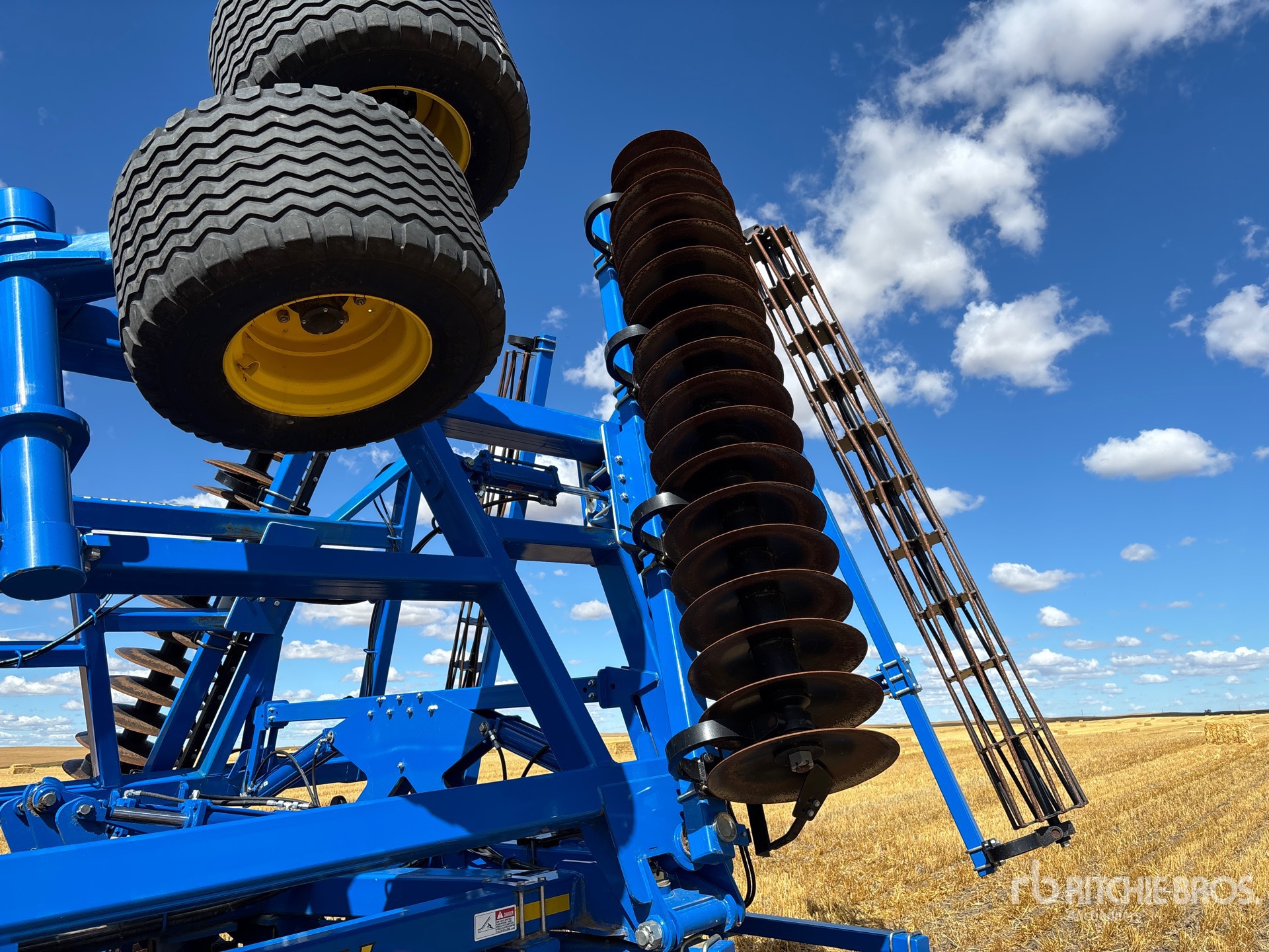 2020 Landoll 7530